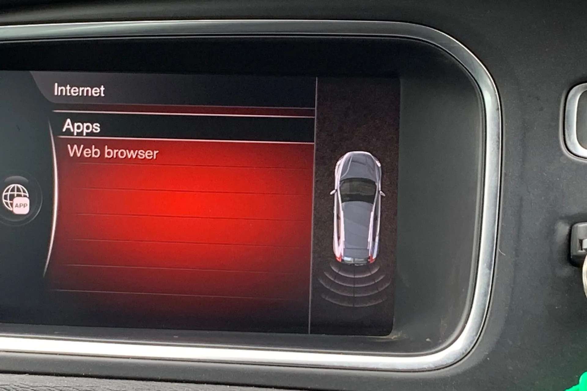 2017 VOLVO V40 2017 VOLVO V40