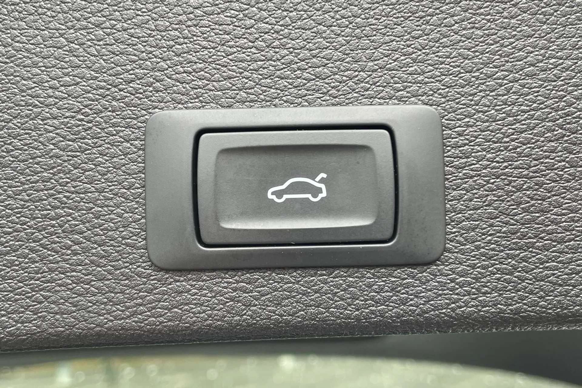 2023 AUDI Q2 2023 AUDI Q2