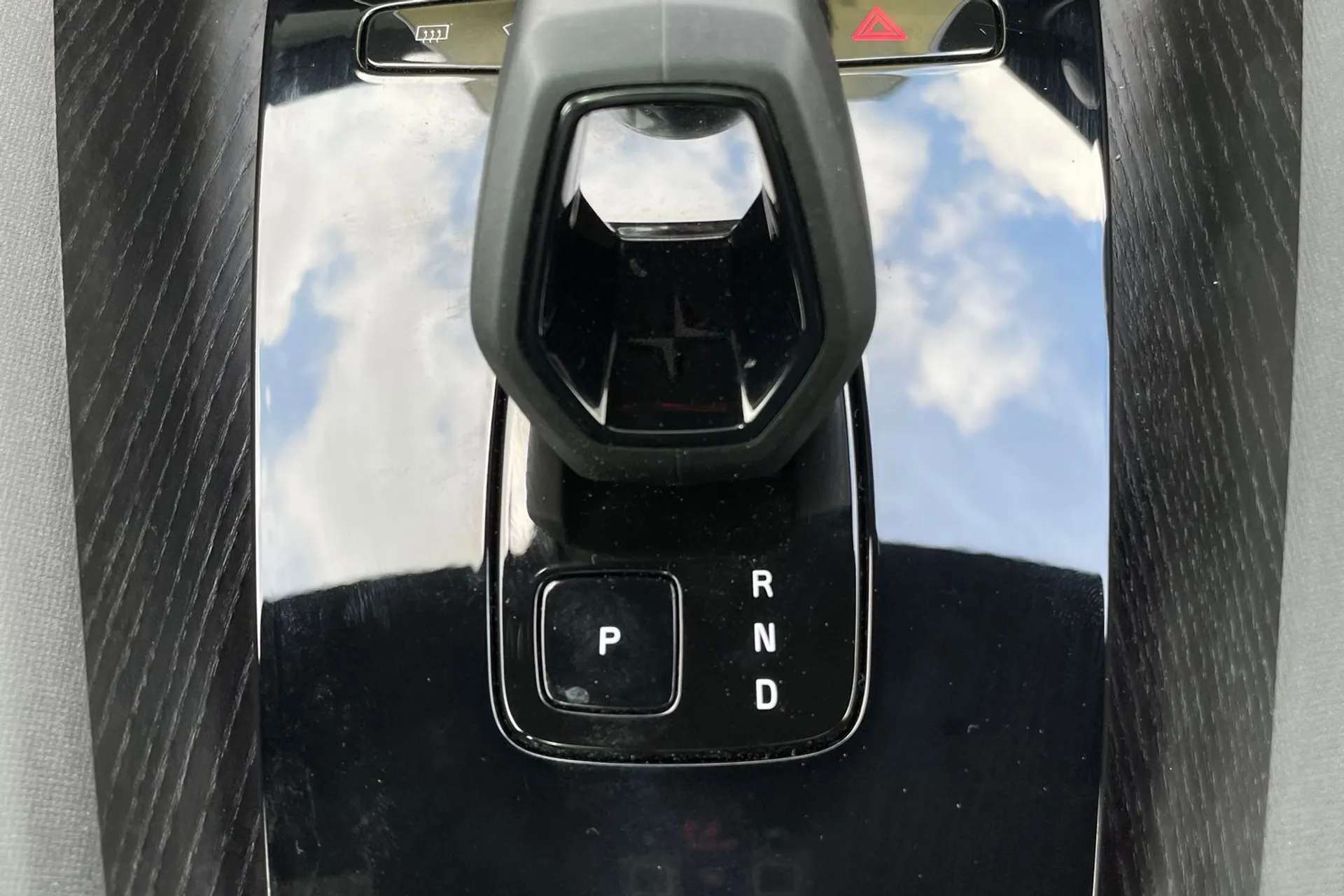 2022 POLESTAR 2 2022 POLESTAR 2