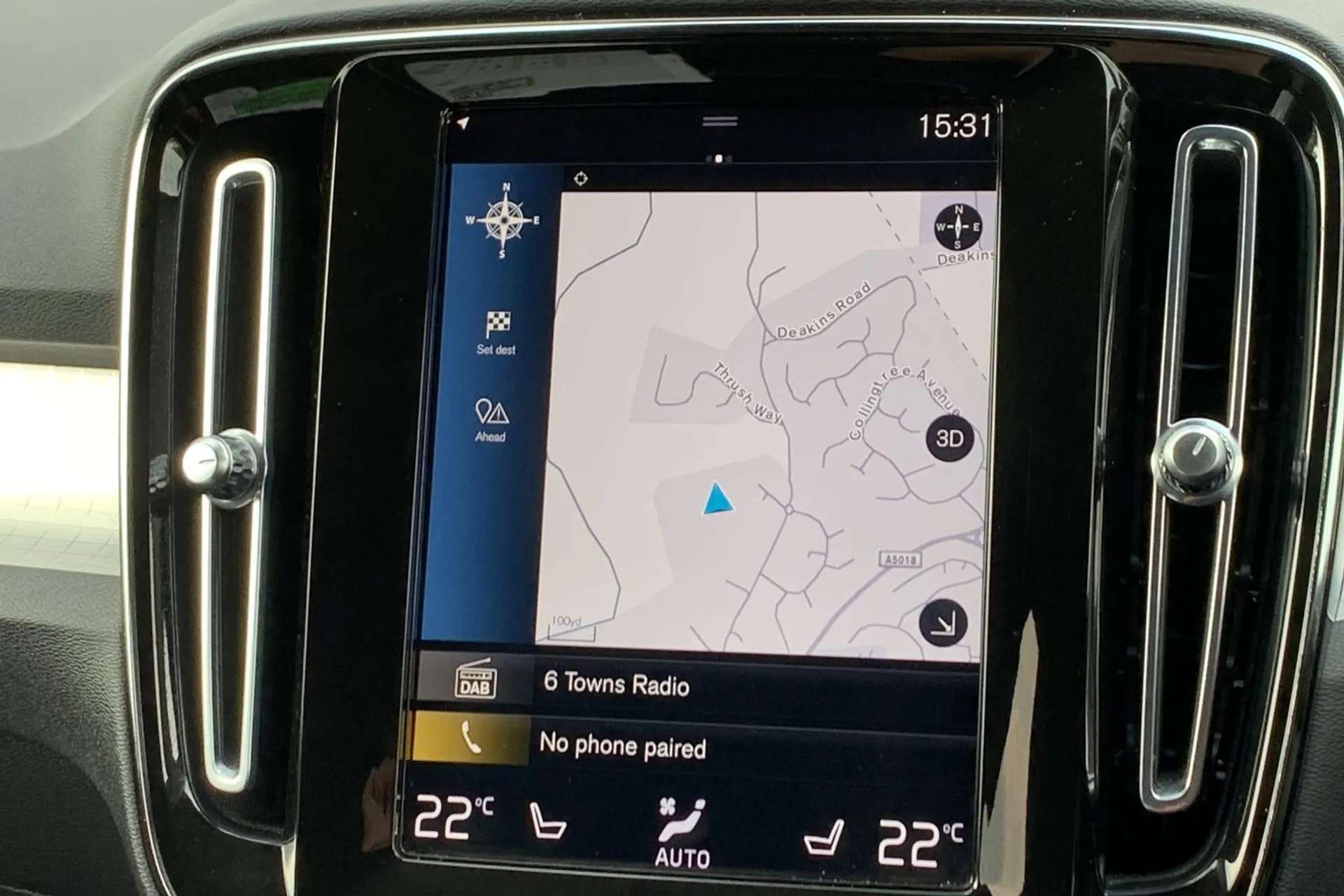 2021 VOLVO XC40 2021 VOLVO XC40