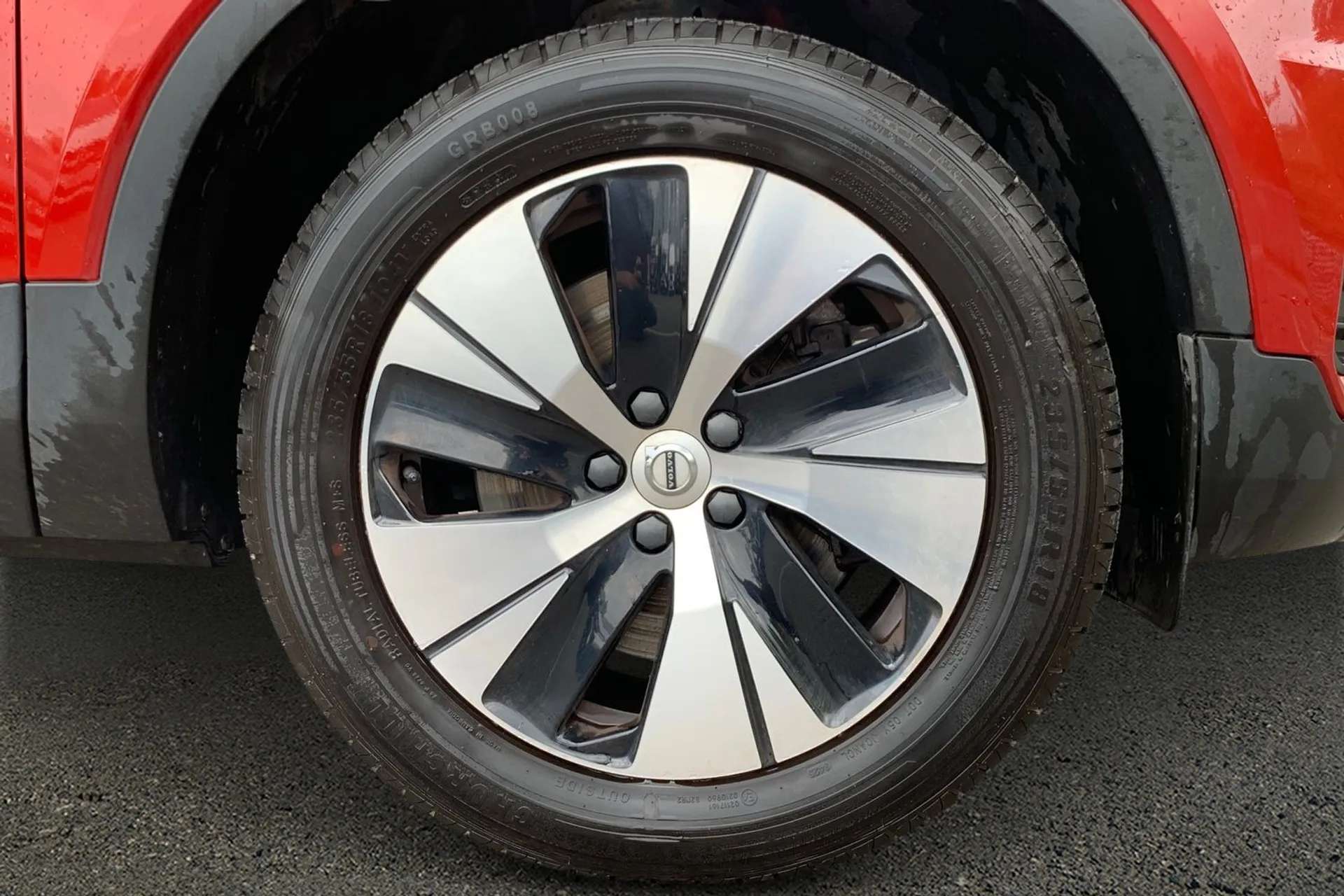 2021 VOLVO XC40 2021 VOLVO XC40