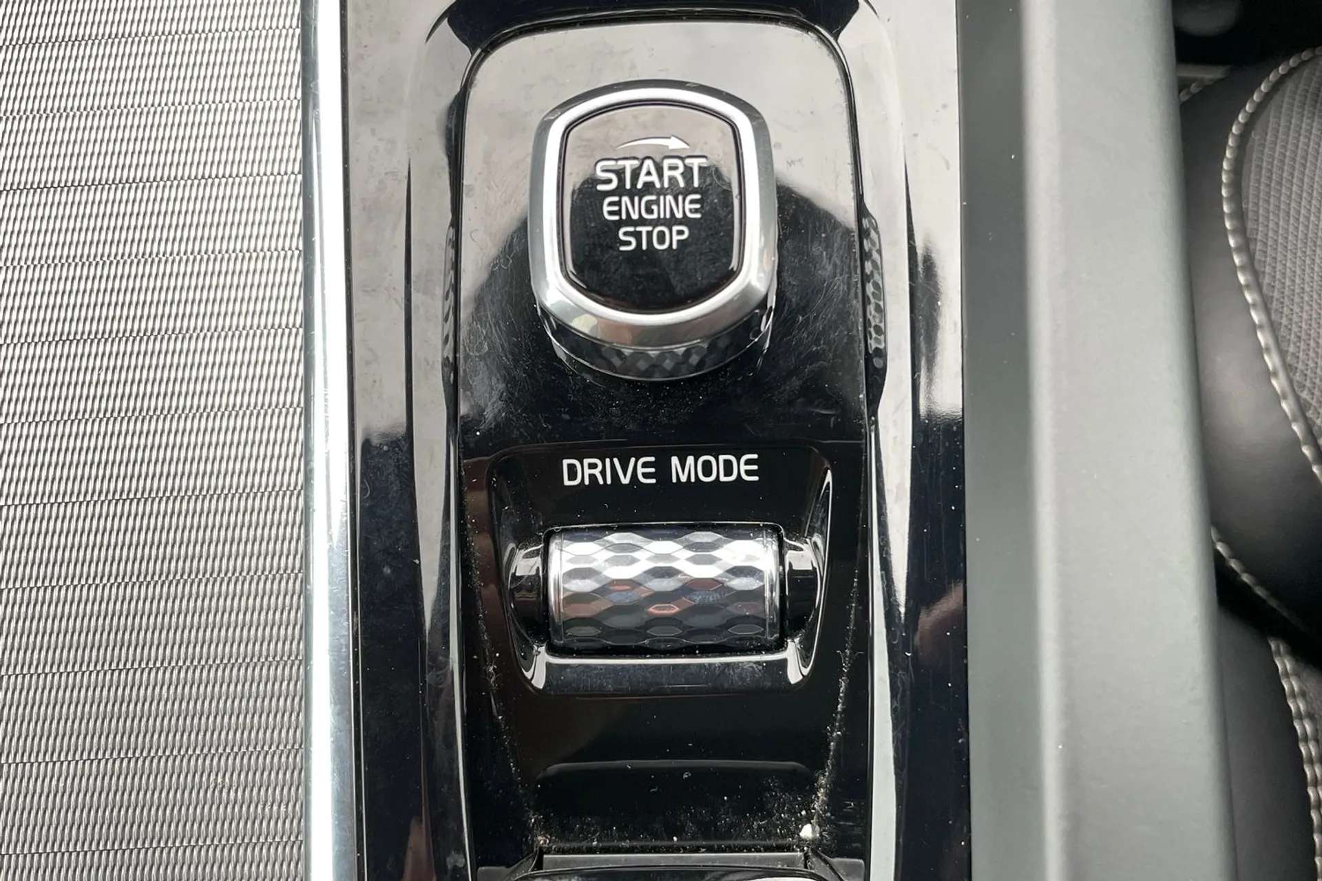 2021 VOLVO XC60 2021 VOLVO XC60