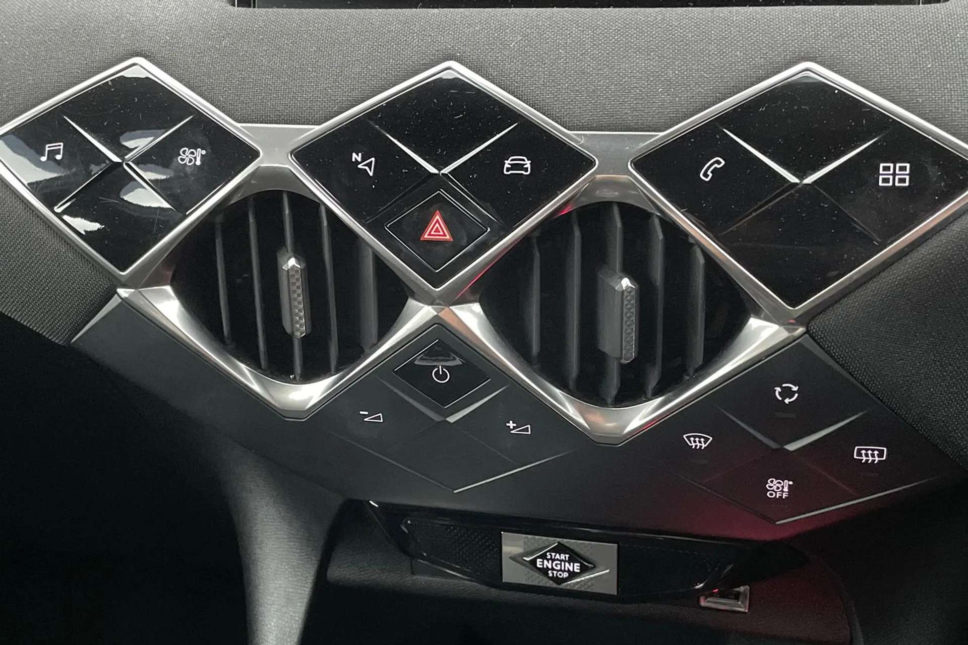 2020 DS DS3 2020 DS DS3