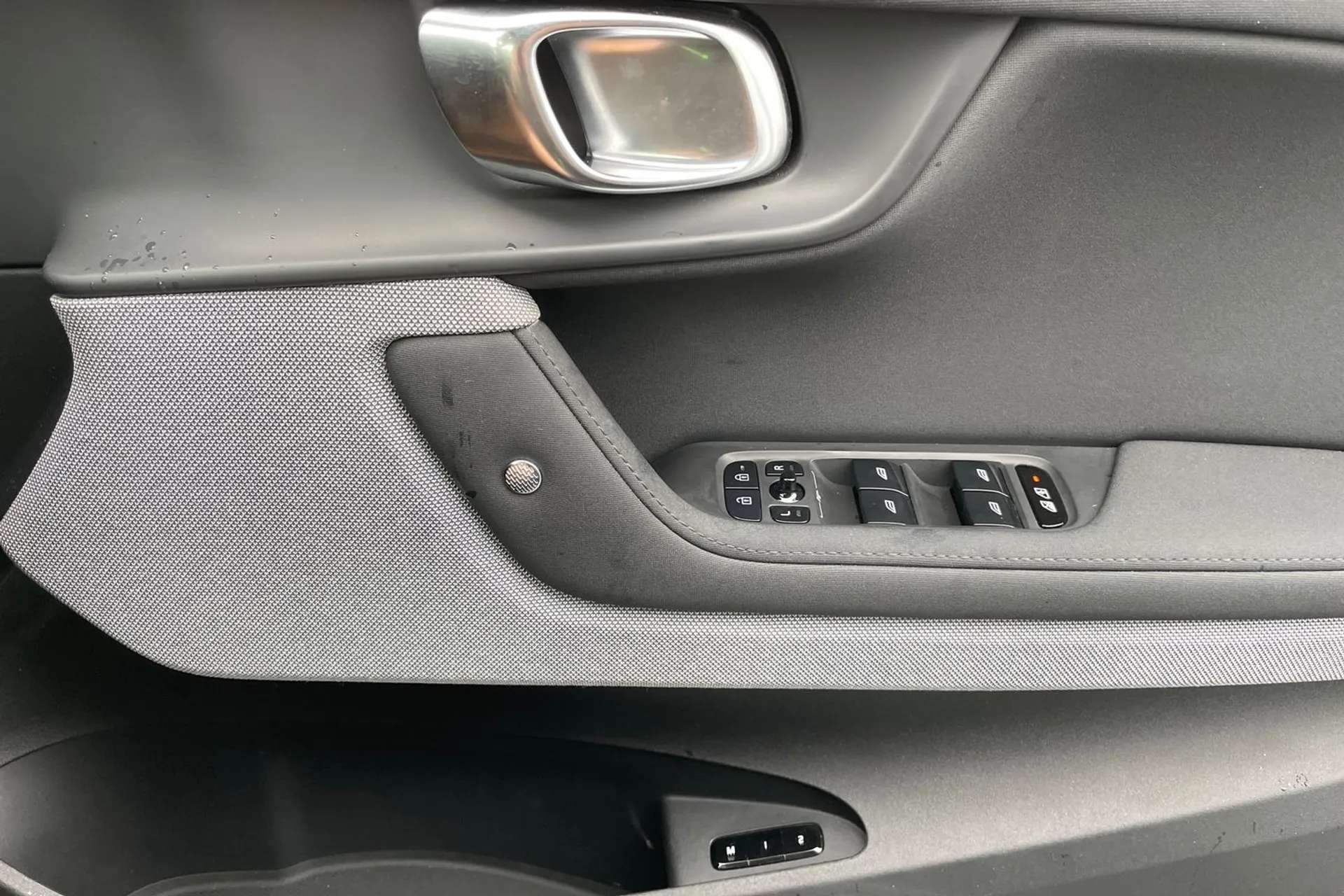 2021 POLESTAR 2 2021 POLESTAR 2