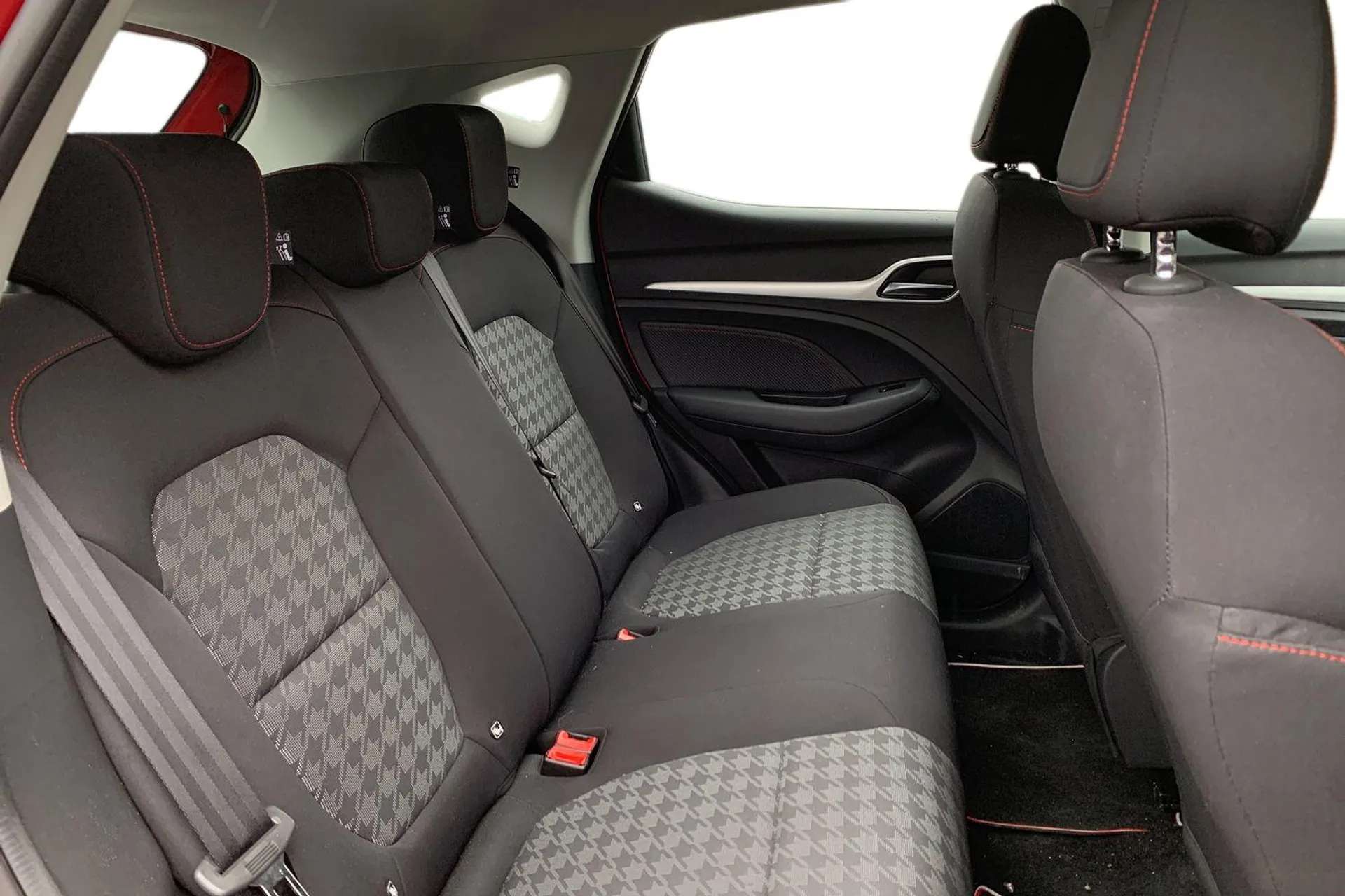2025 MG MOTOR UK ZS 2025 MG MOTOR UK ZS