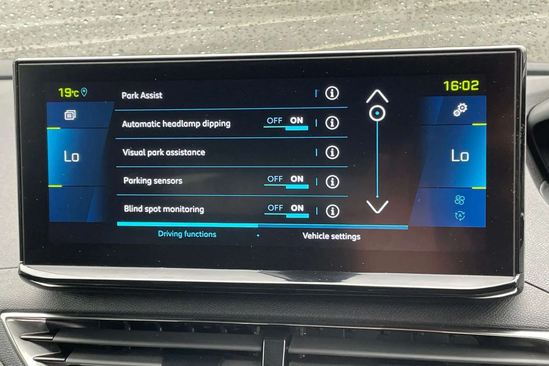 2022 PEUGEOT 3008 2022 PEUGEOT 3008