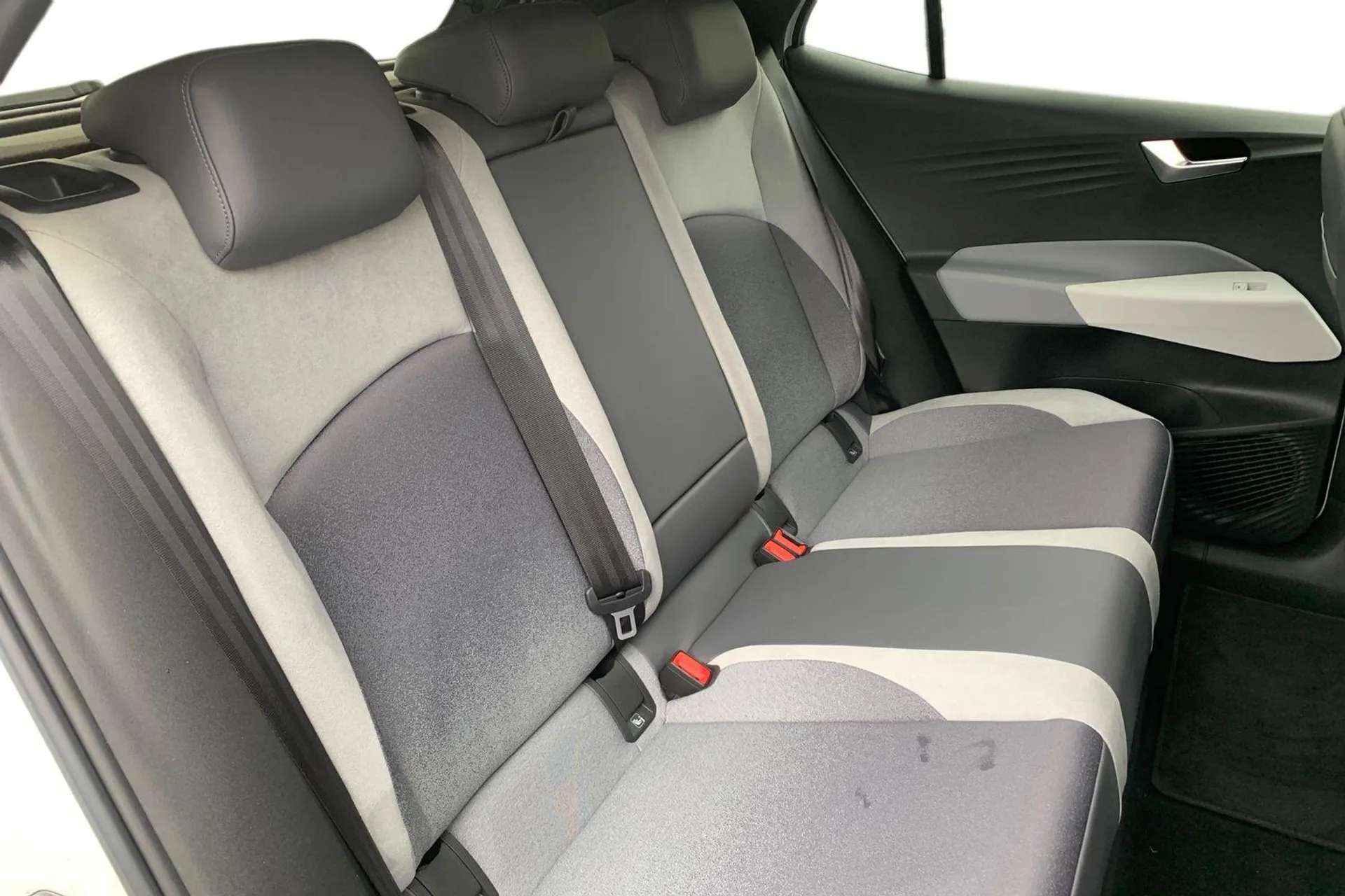 2020 VOLKSWAGEN ID.3 2020 VOLKSWAGEN ID.3