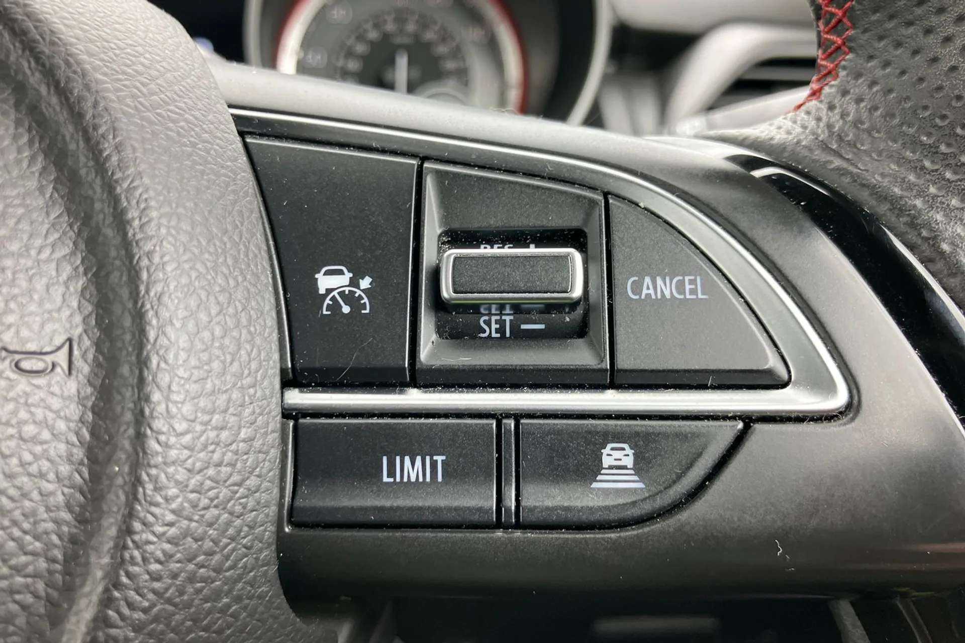 2022 SUZUKI SWIFT 2022 SUZUKI SWIFT