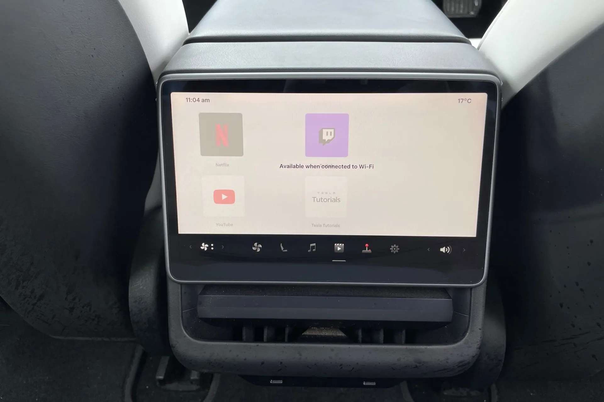2024 TESLA MODEL 3 2024 TESLA MODEL 3