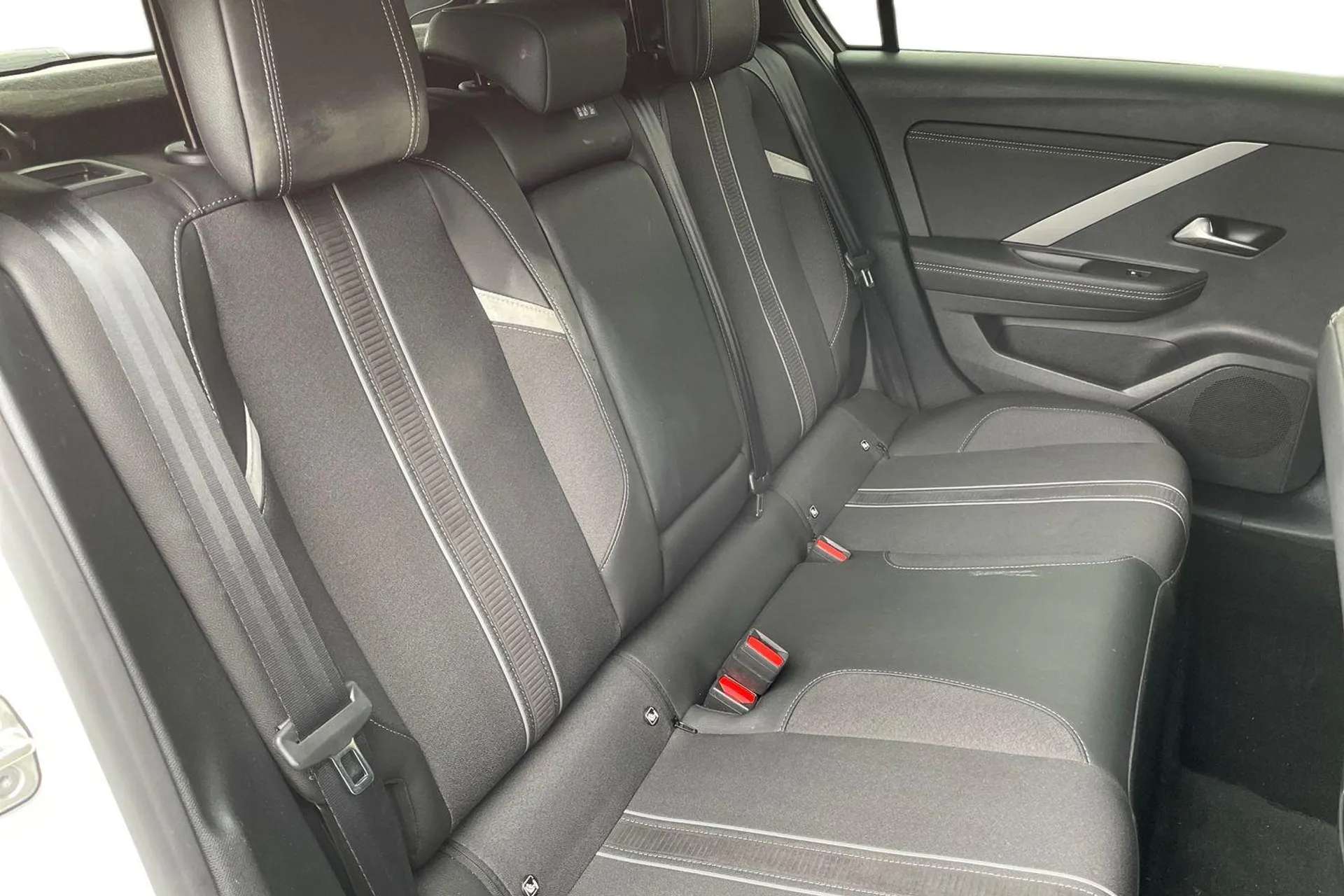 2024 VAUXHALL ASTRA 2024 VAUXHALL ASTRA
