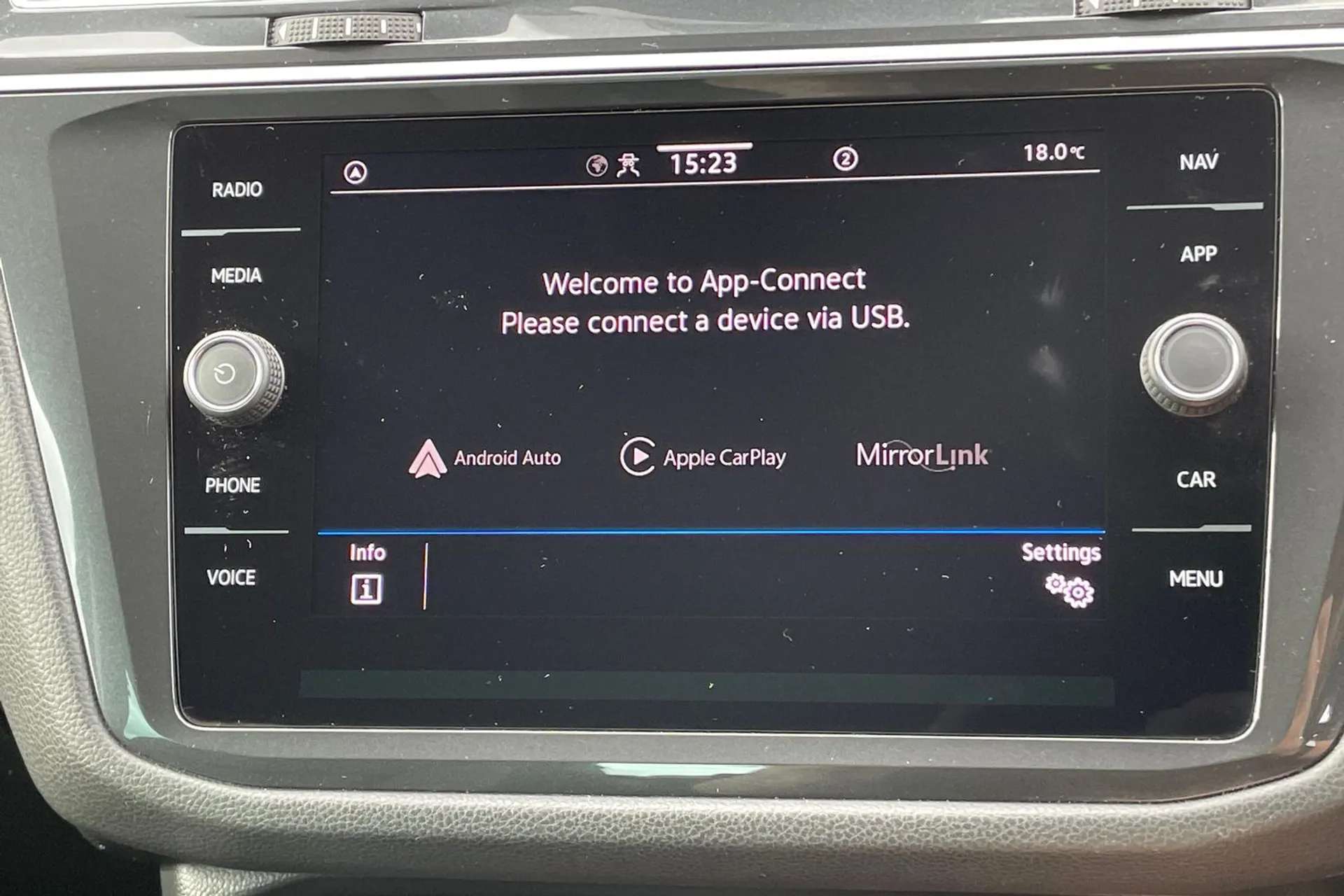 2021 VOLKSWAGEN TIGUAN 2021 VOLKSWAGEN TIGUAN