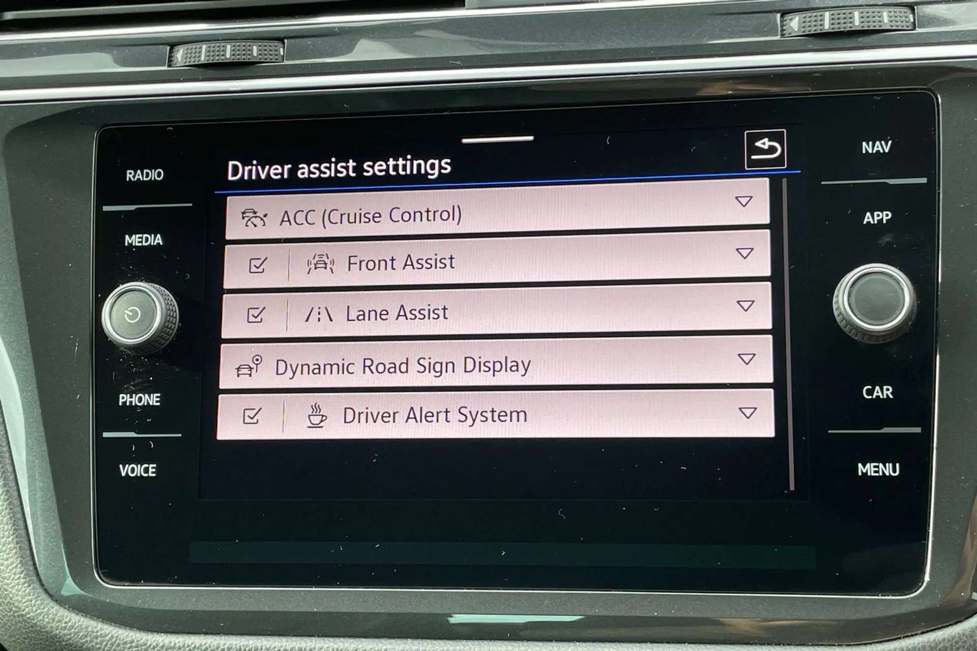 2021 VOLKSWAGEN TIGUAN 2021 VOLKSWAGEN TIGUAN