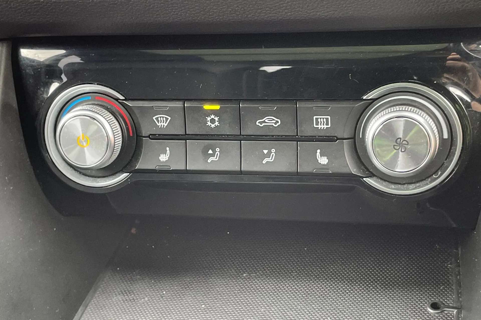 2020 MG MOTOR UK ZS 2020 MG MOTOR UK ZS