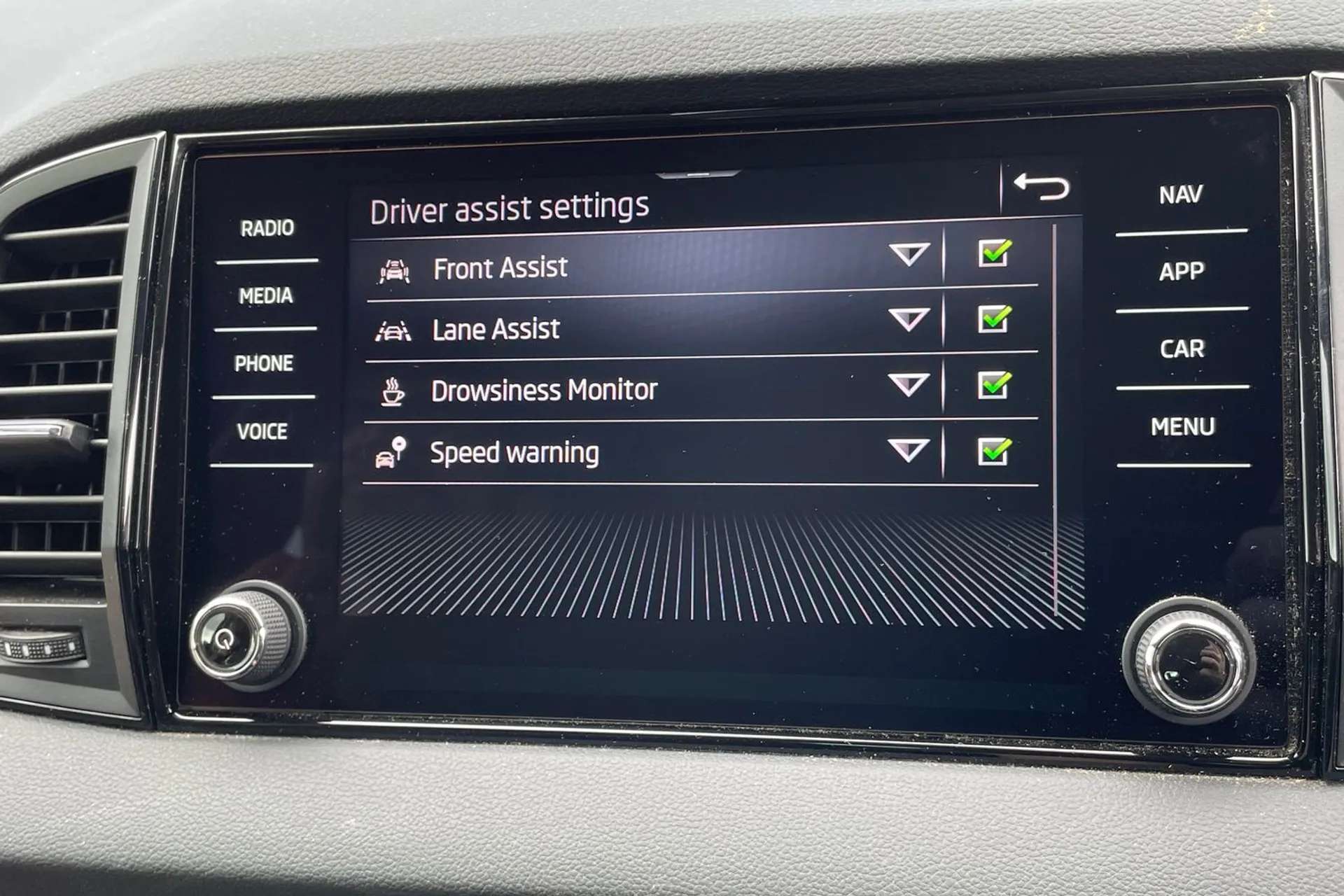 2024 SKODA KAROQ 2024 SKODA KAROQ