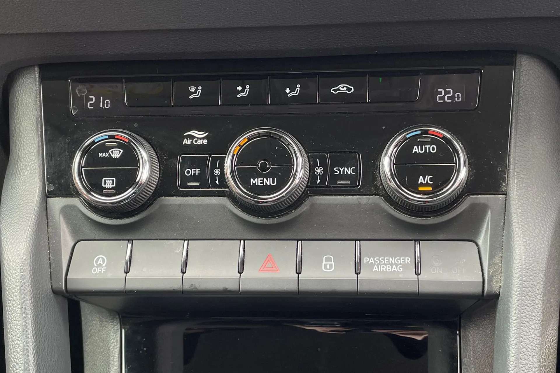 2024 SKODA KAROQ 2024 SKODA KAROQ