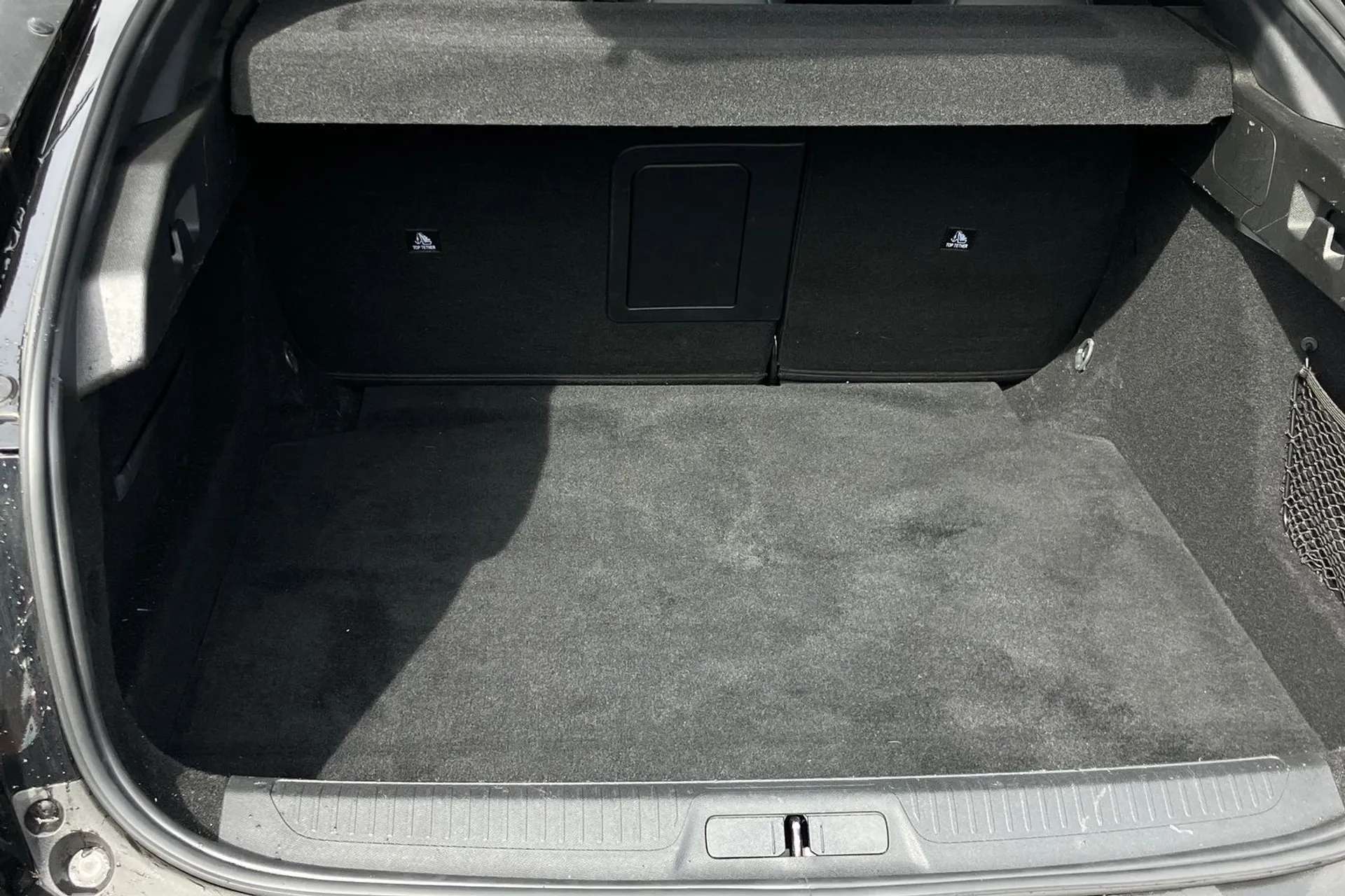 2023 PEUGEOT 408 2023 PEUGEOT 408