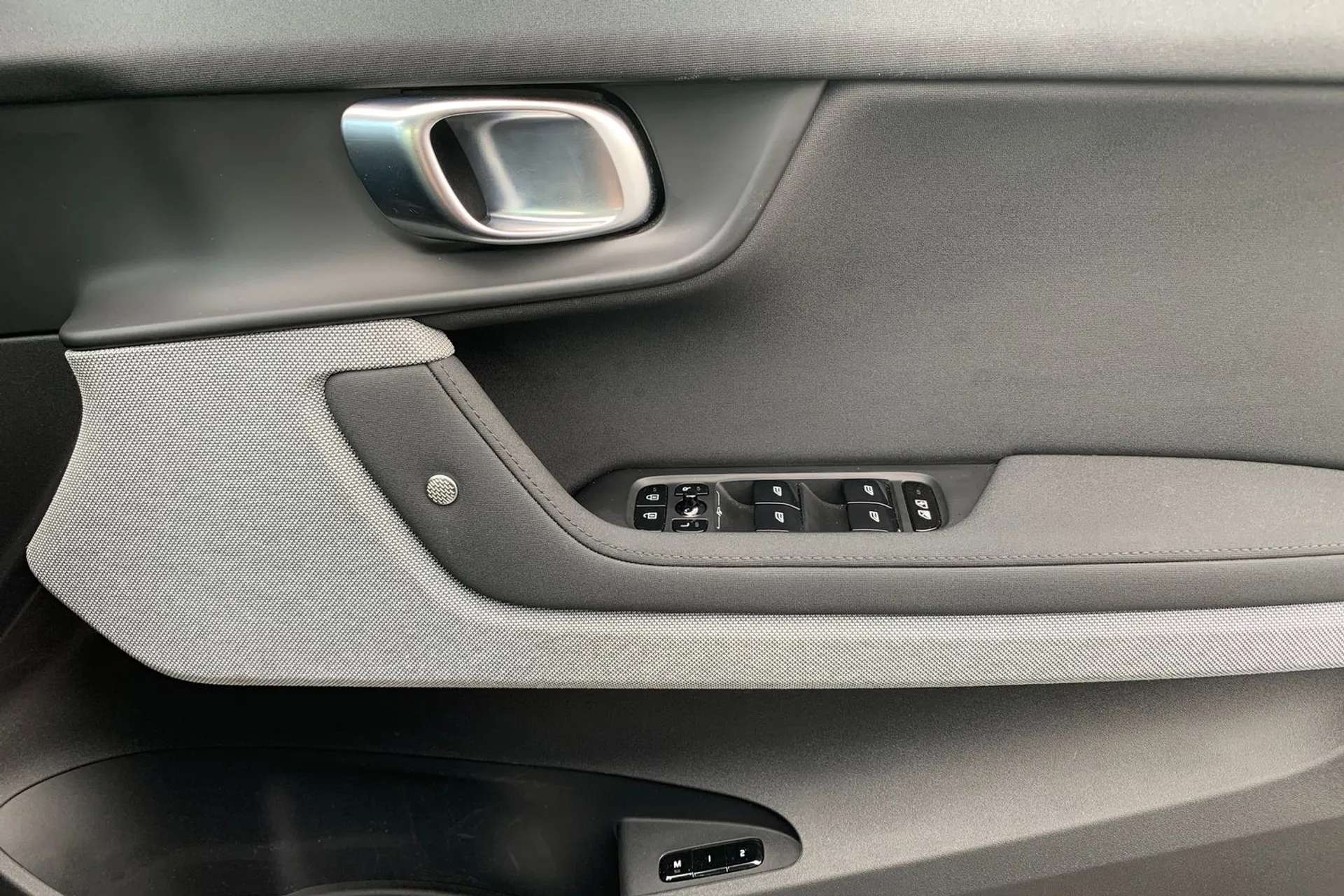 2023 POLESTAR 2 2023 POLESTAR 2