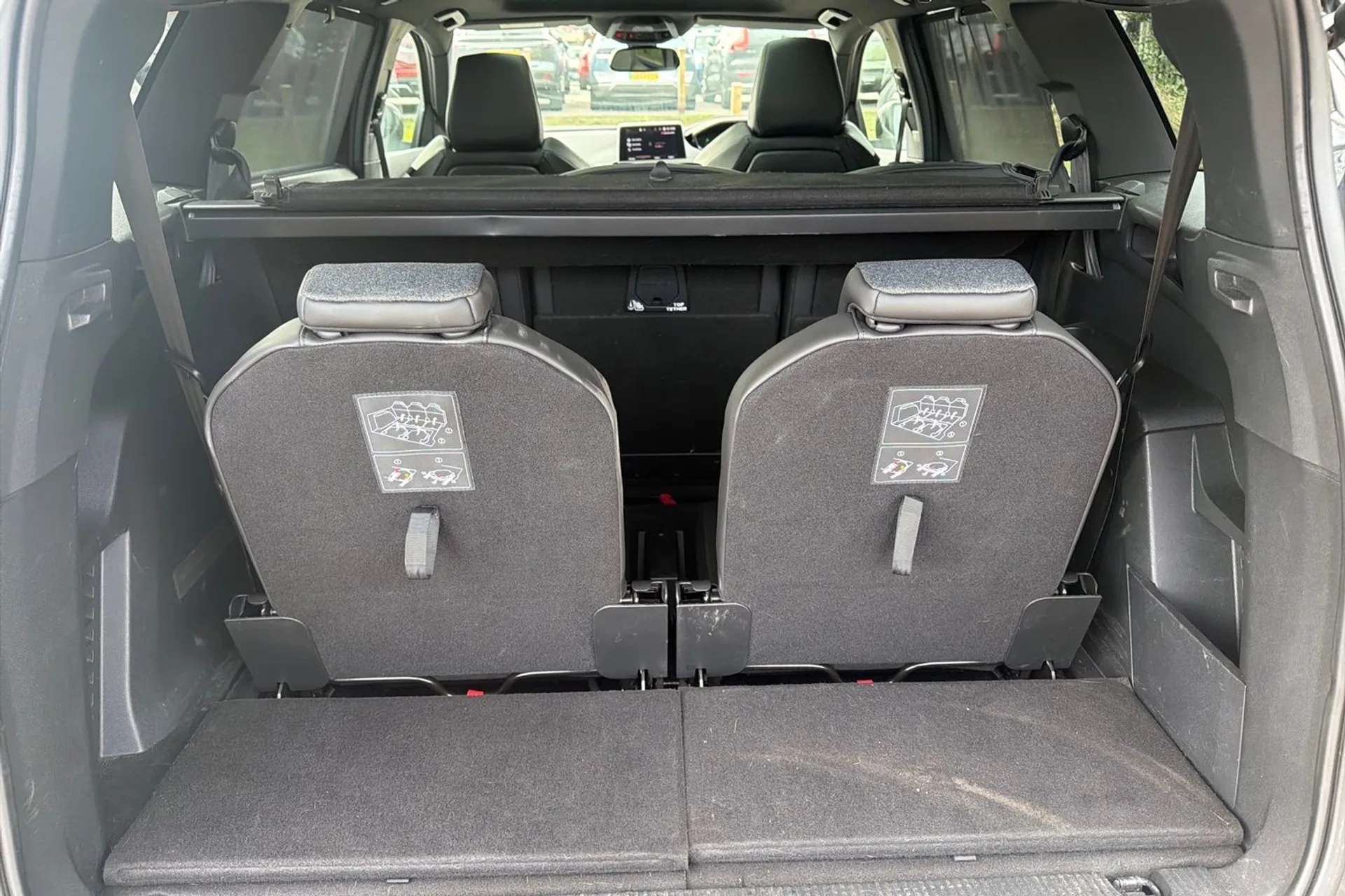 2018 PEUGEOT 5008 2018 PEUGEOT 5008