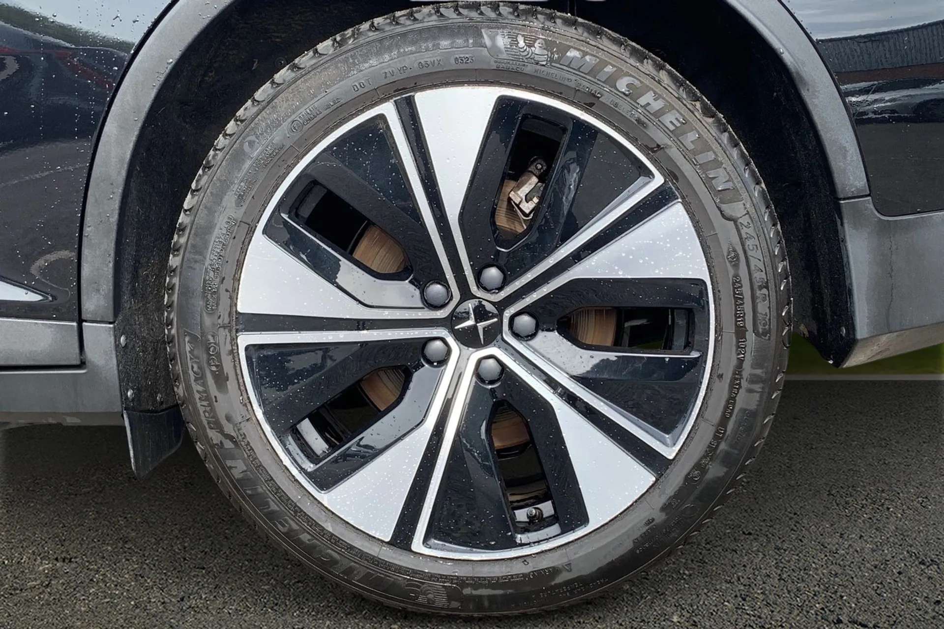 2023 POLESTAR 2 2023 POLESTAR 2