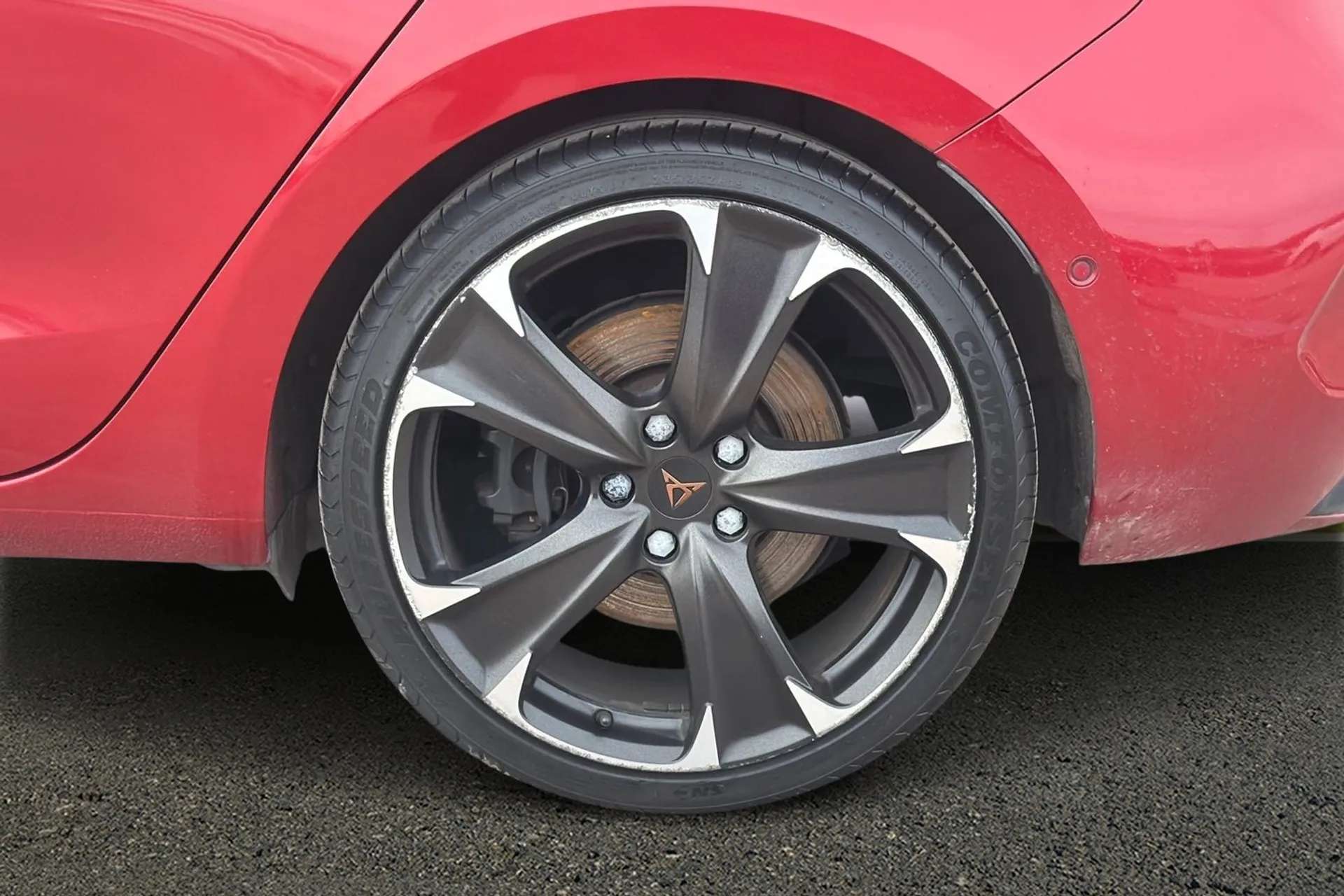 2021 CUPRA LEON 2021 CUPRA LEON