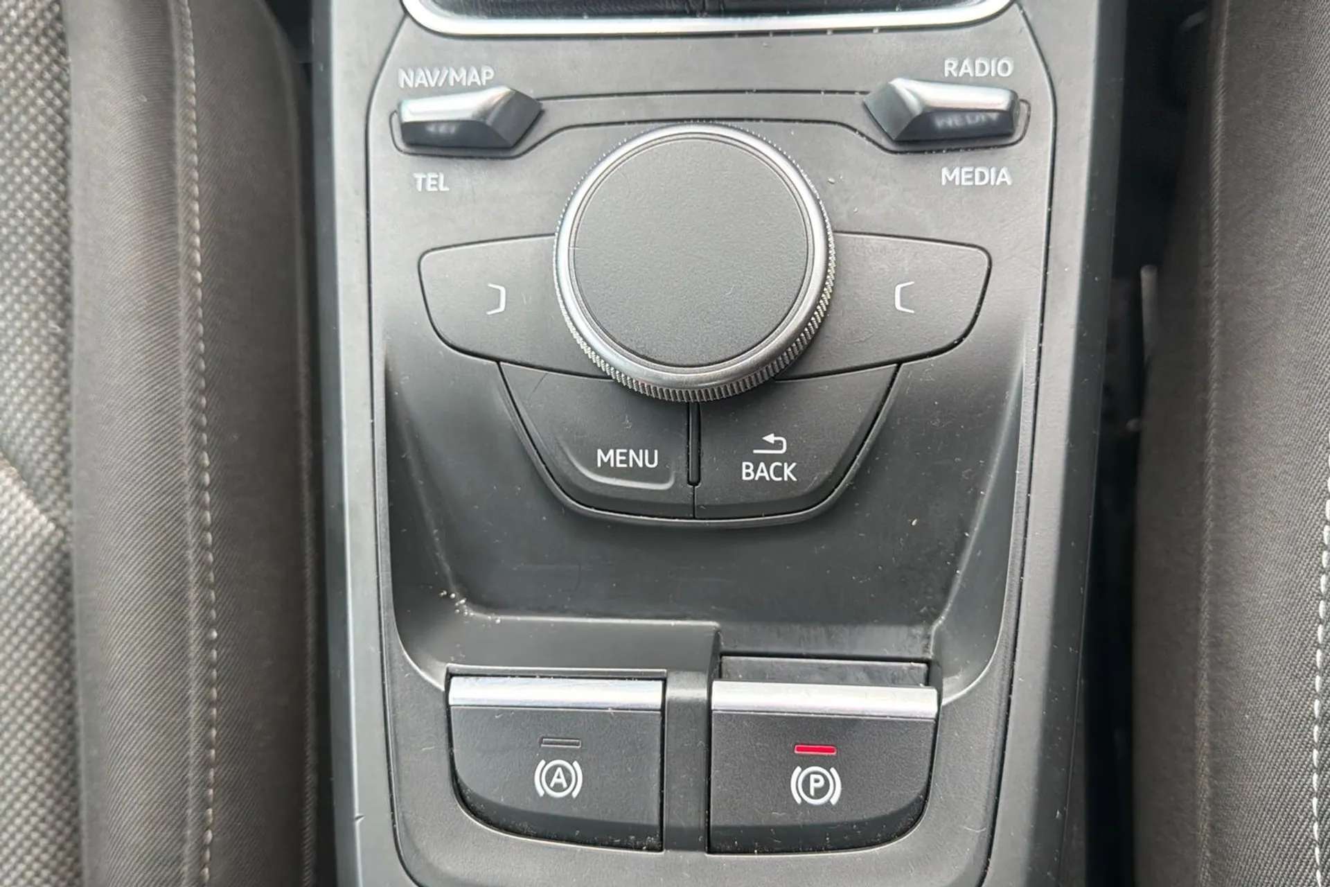 2019 AUDI Q2 2019 AUDI Q2