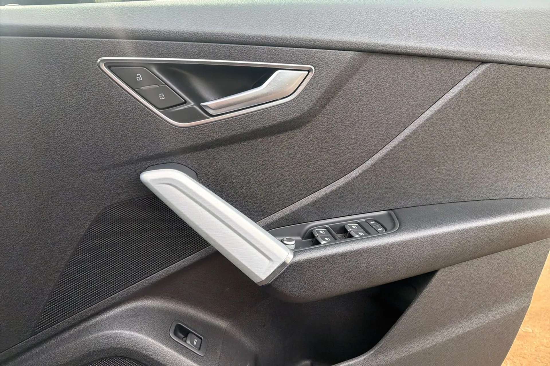 2019 AUDI Q2 2019 AUDI Q2