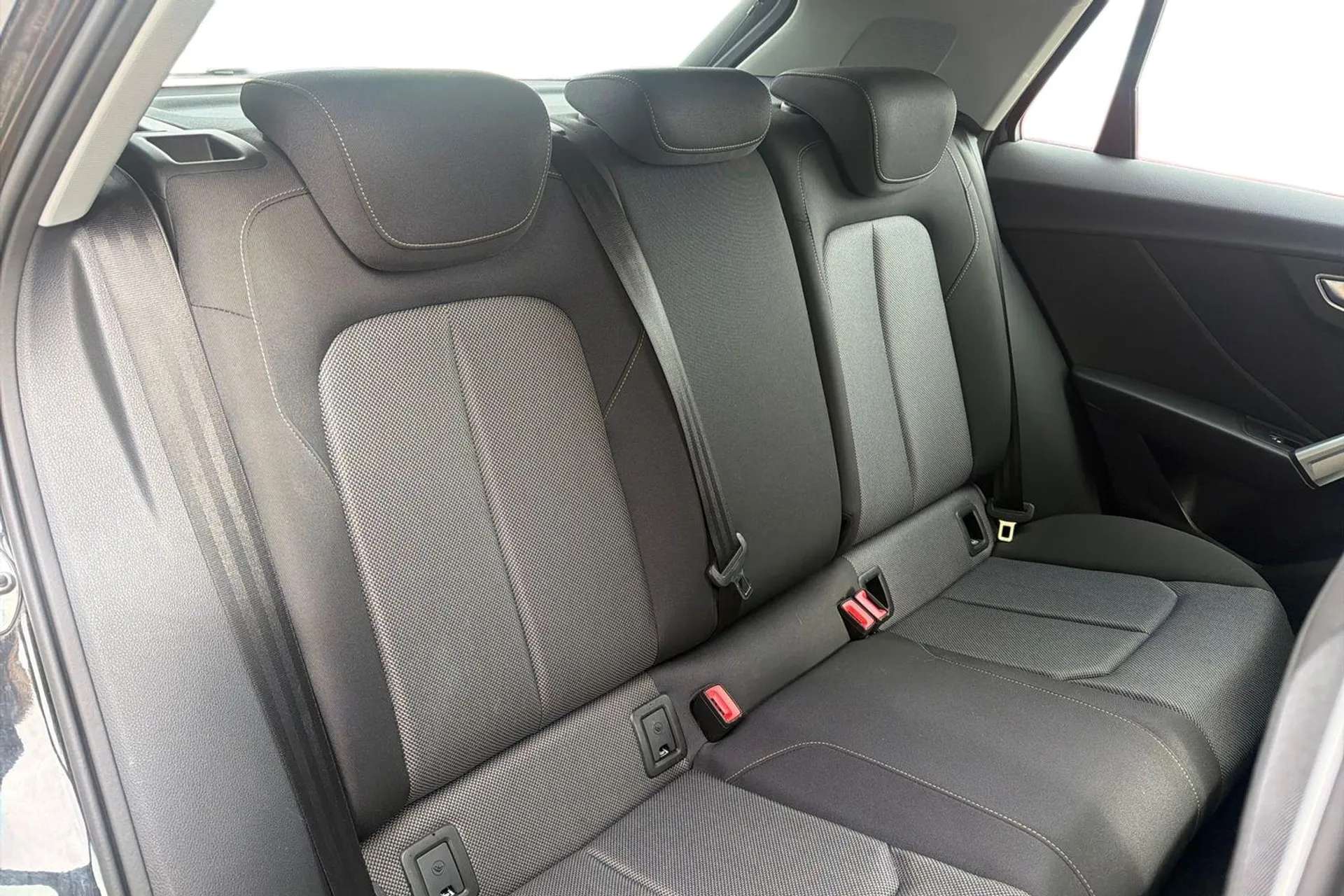 2019 AUDI Q2 2019 AUDI Q2