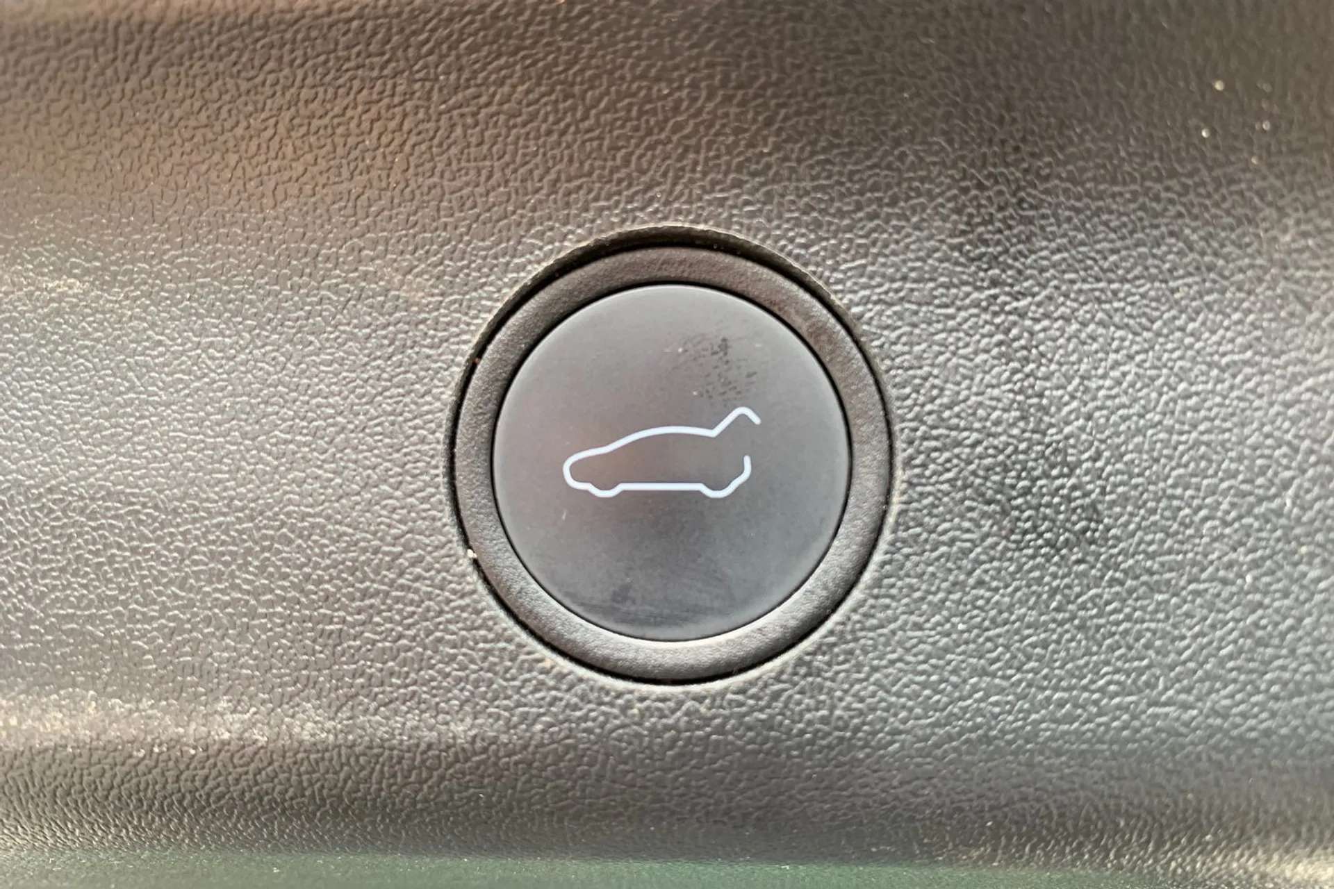 2022 TESLA MODEL Y 2022 TESLA MODEL Y