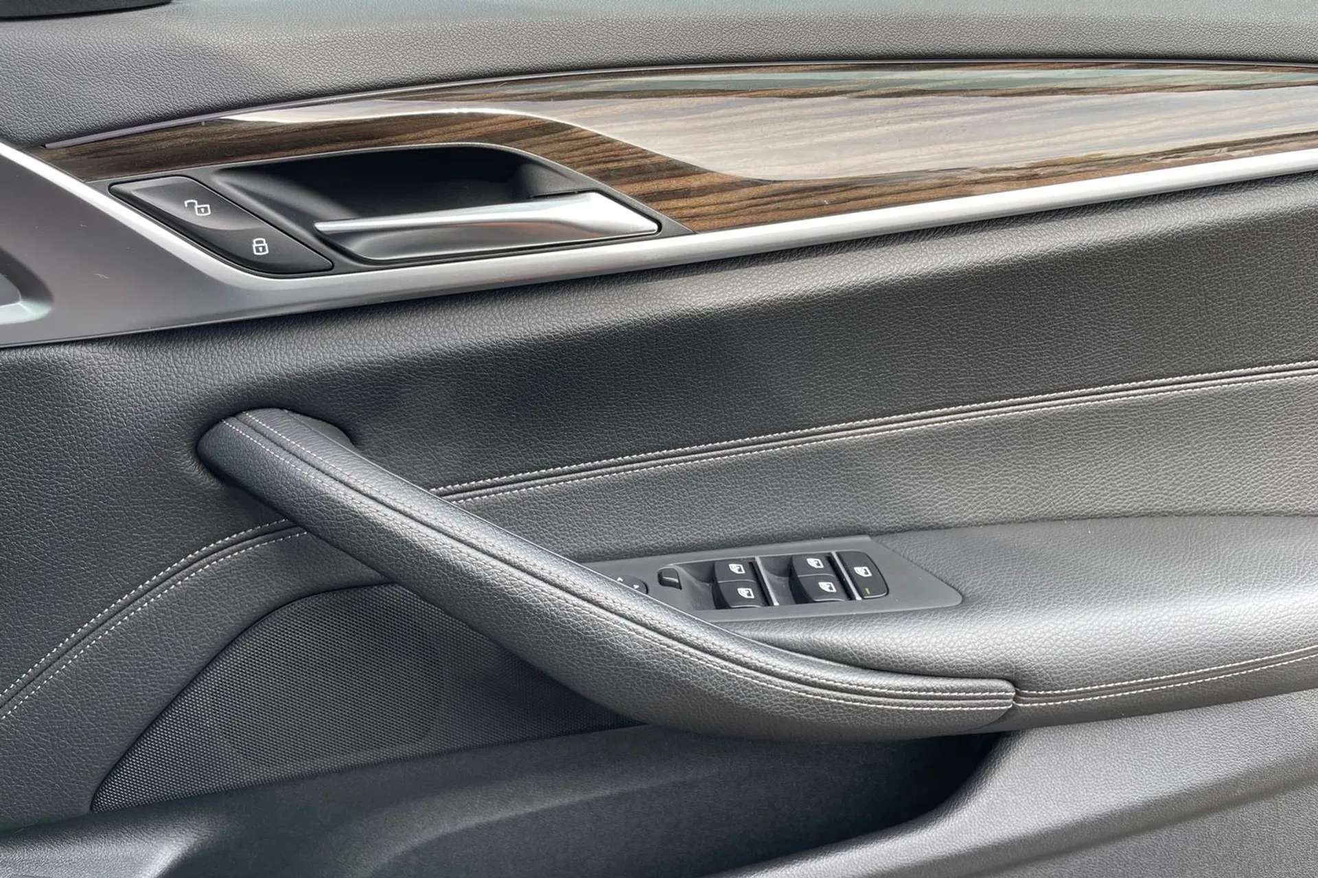 2019 BMW 5 SERIES 2019 BMW 5 SERIES