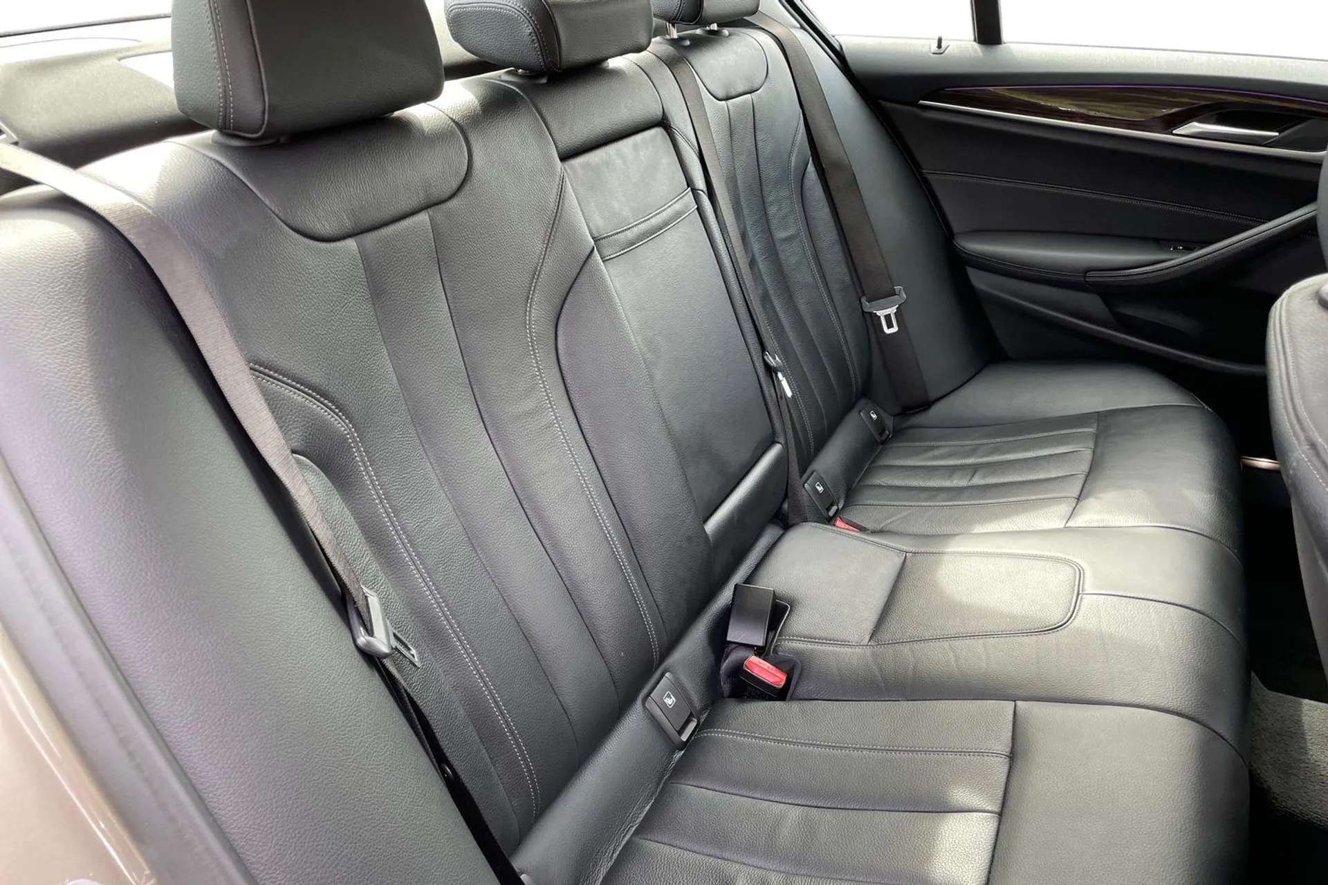 2019 BMW 5 SERIES 2019 BMW 5 SERIES