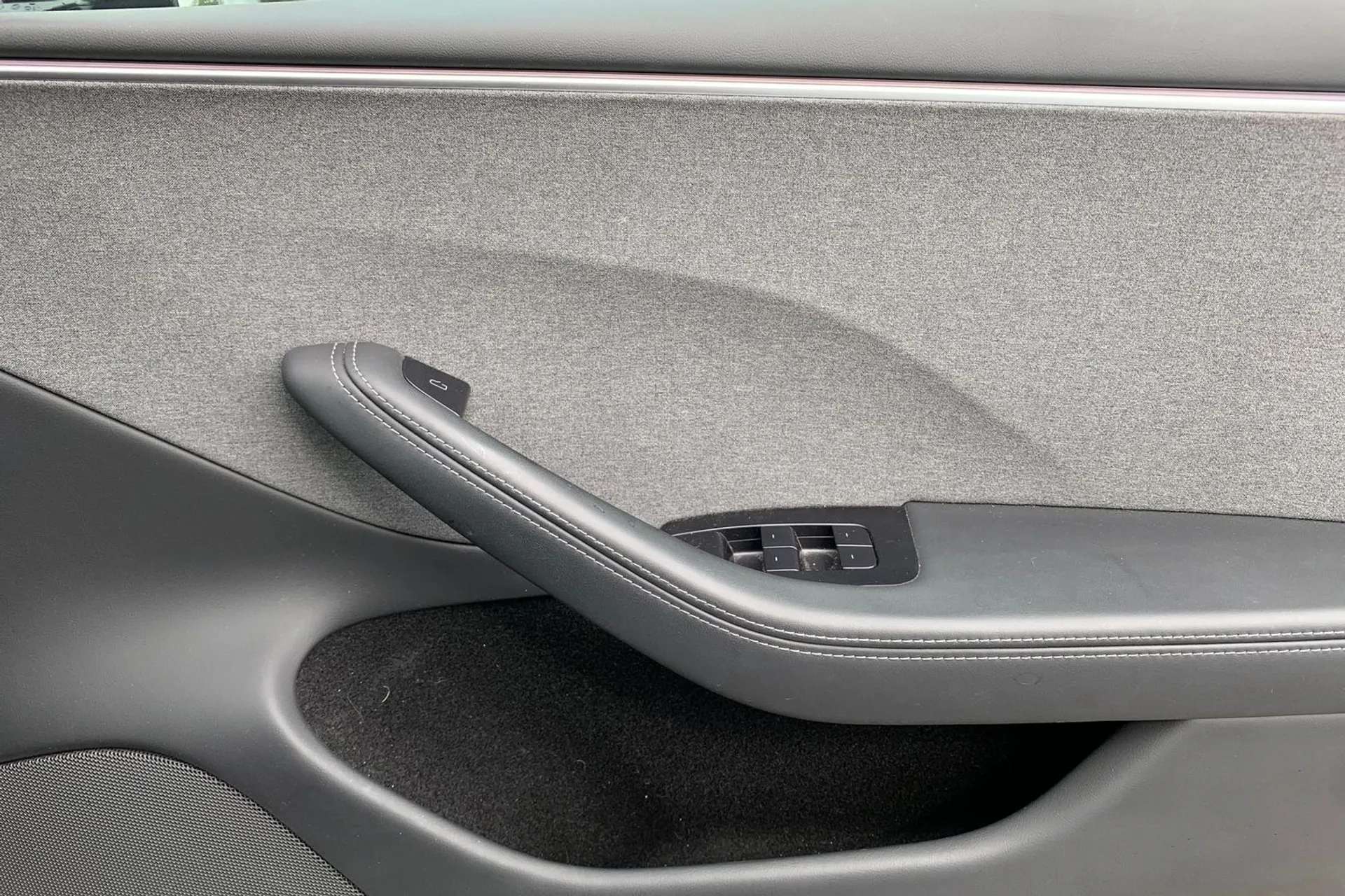 2024 TESLA MODEL 3 2024 TESLA MODEL 3