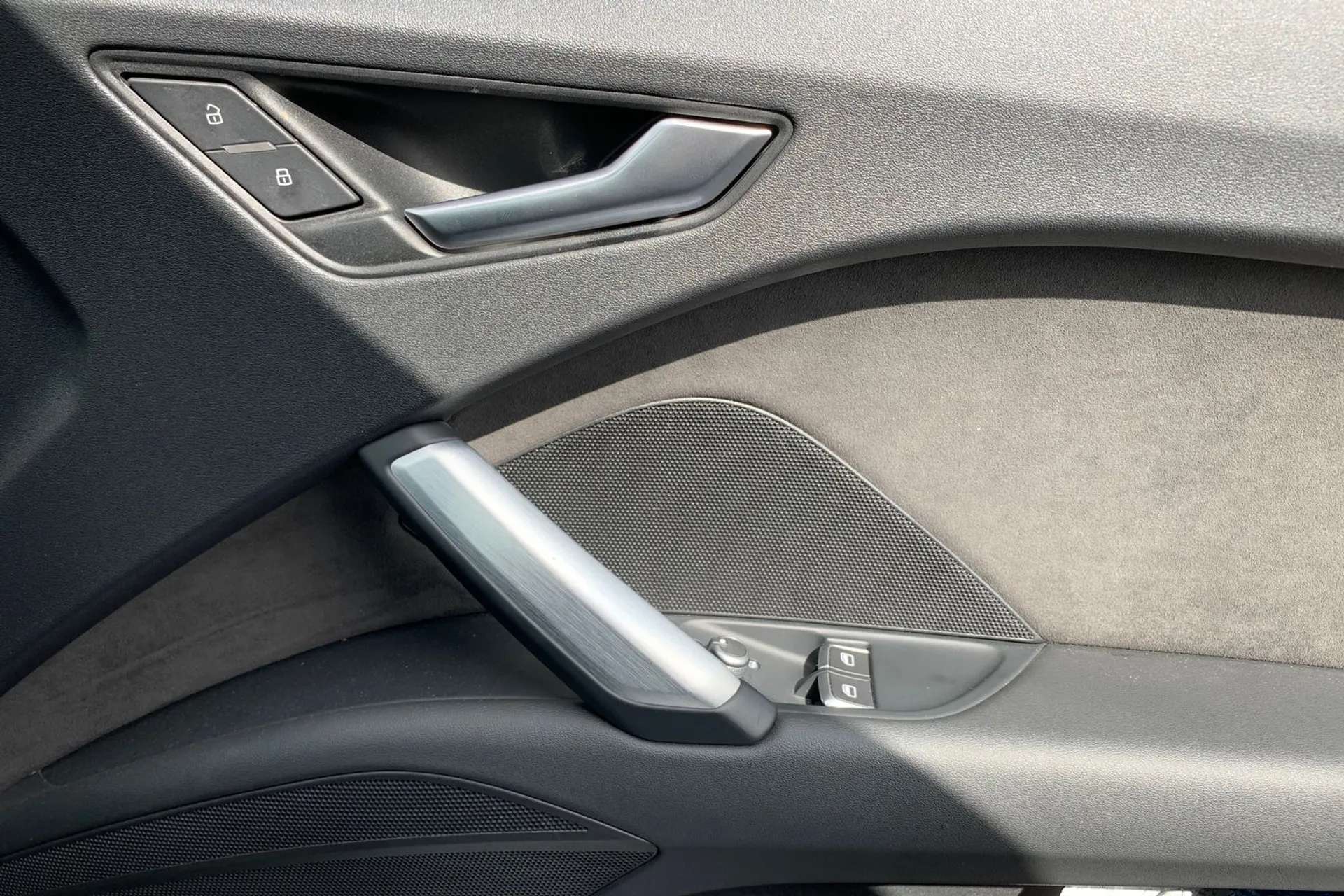 2023 AUDI TT 2023 AUDI TT