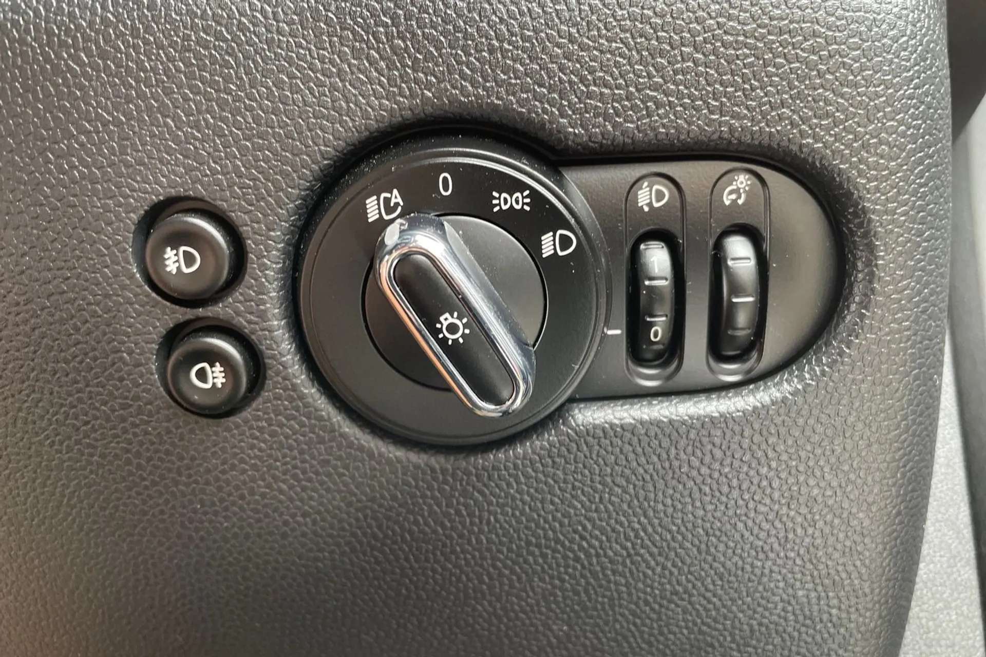 2018 MINI CONVERTIBLE 2018 MINI CONVERTIBLE