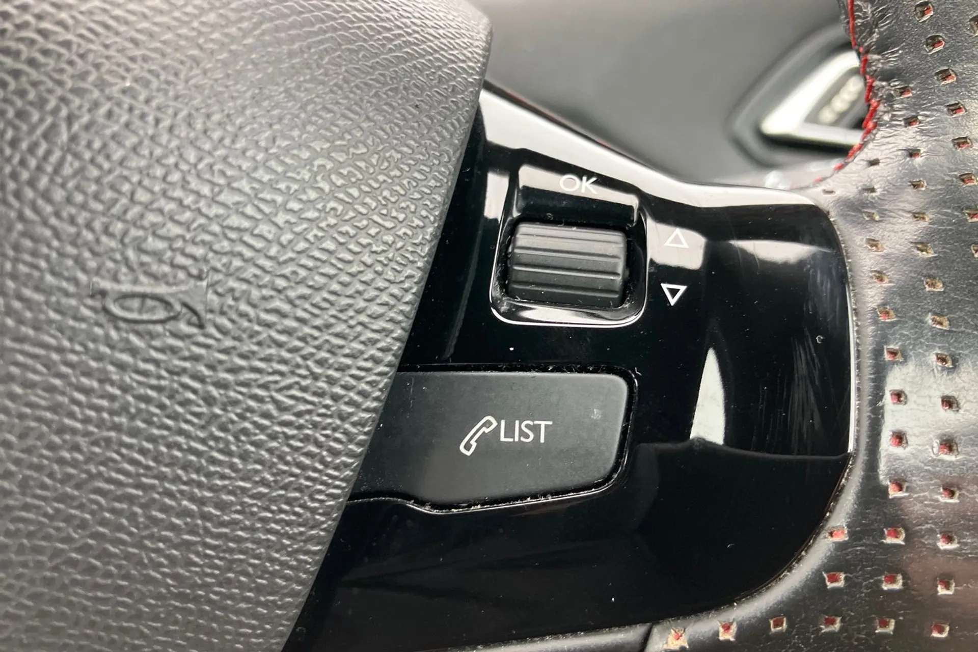 2019 PEUGEOT 308 2019 PEUGEOT 308