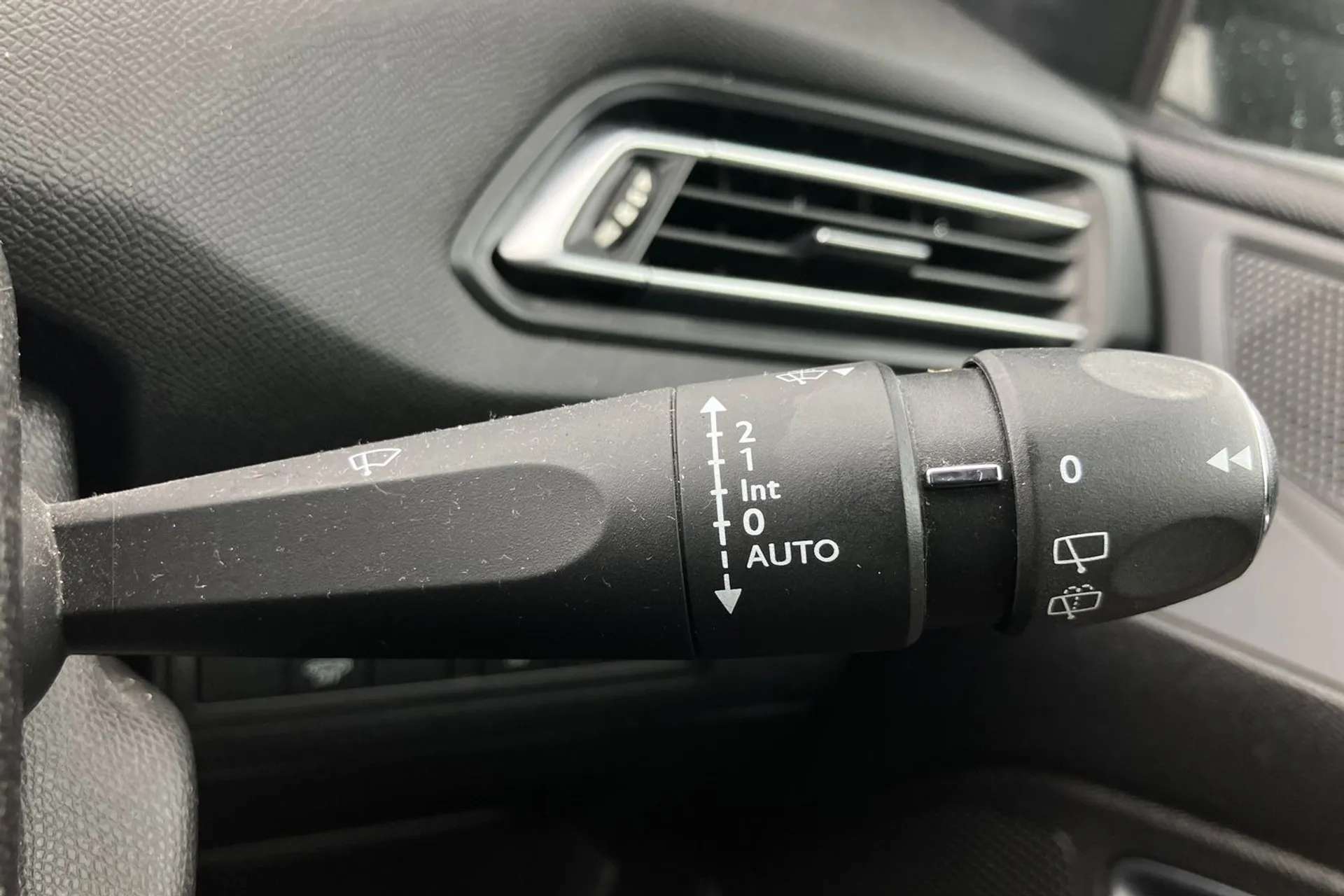 2019 PEUGEOT 308 2019 PEUGEOT 308