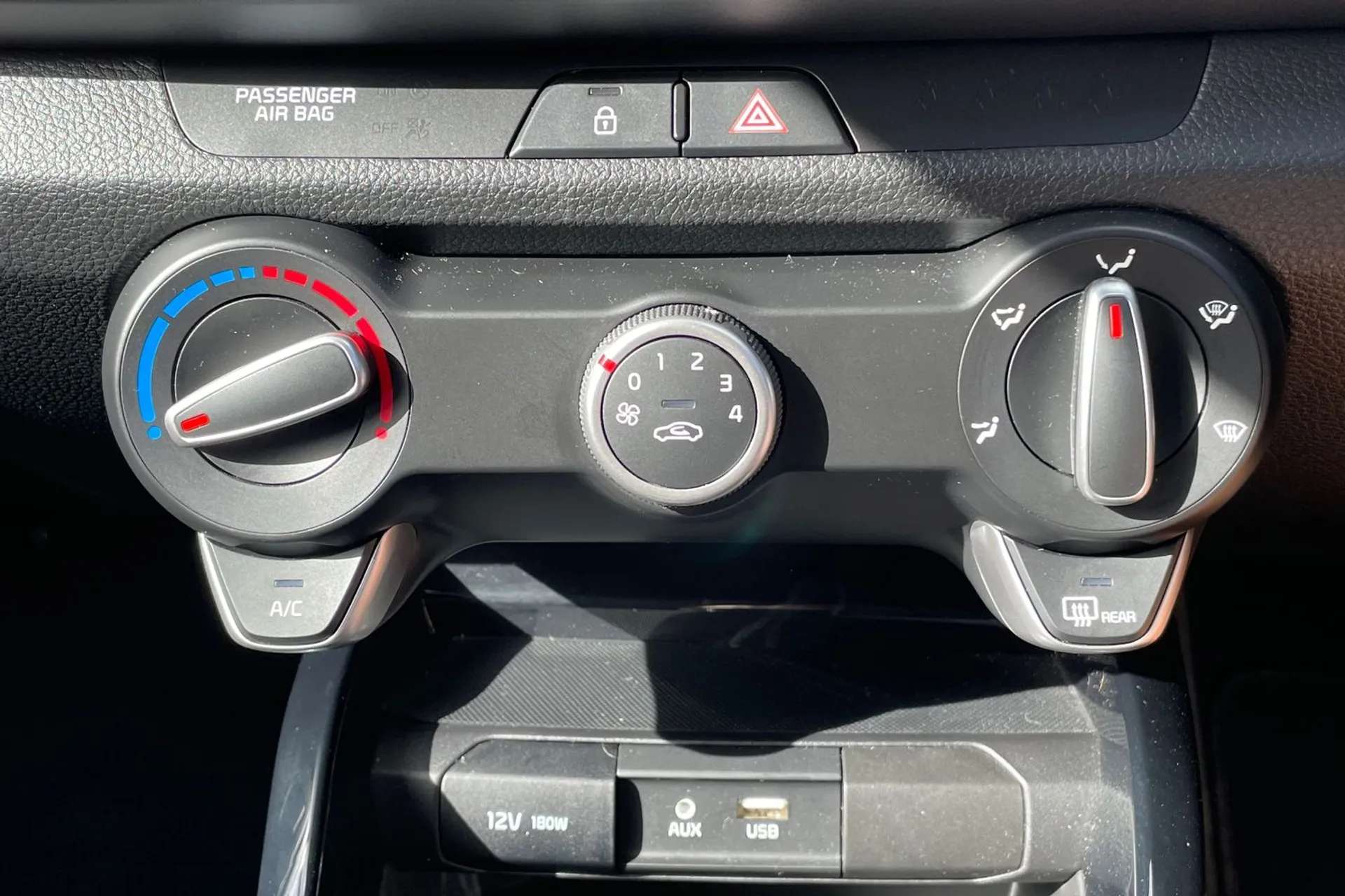 2018 KIA RIO 2018 KIA RIO