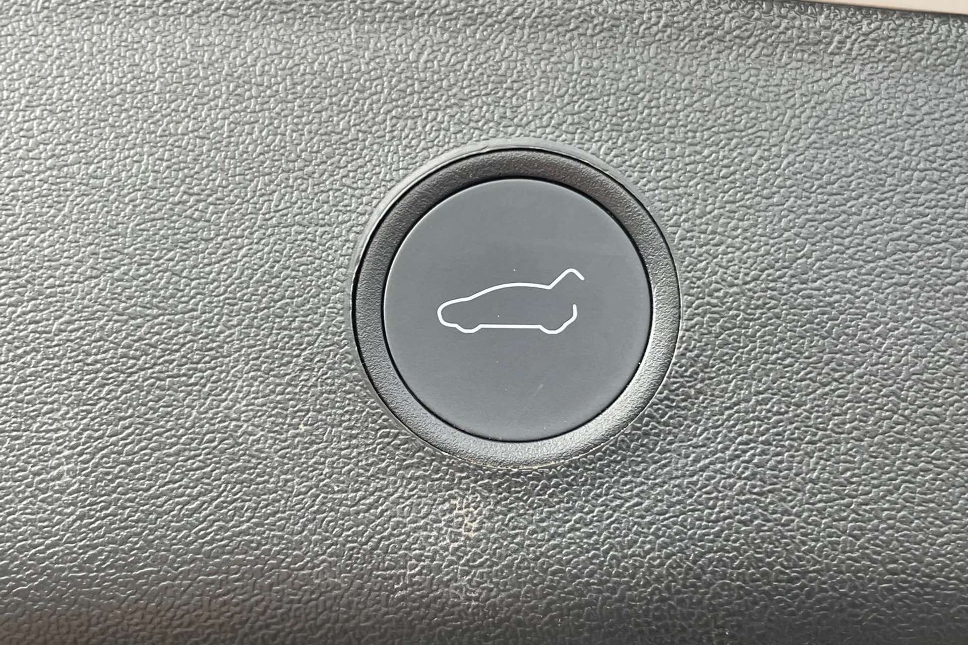 2023 TESLA MODEL 3 2023 TESLA MODEL 3