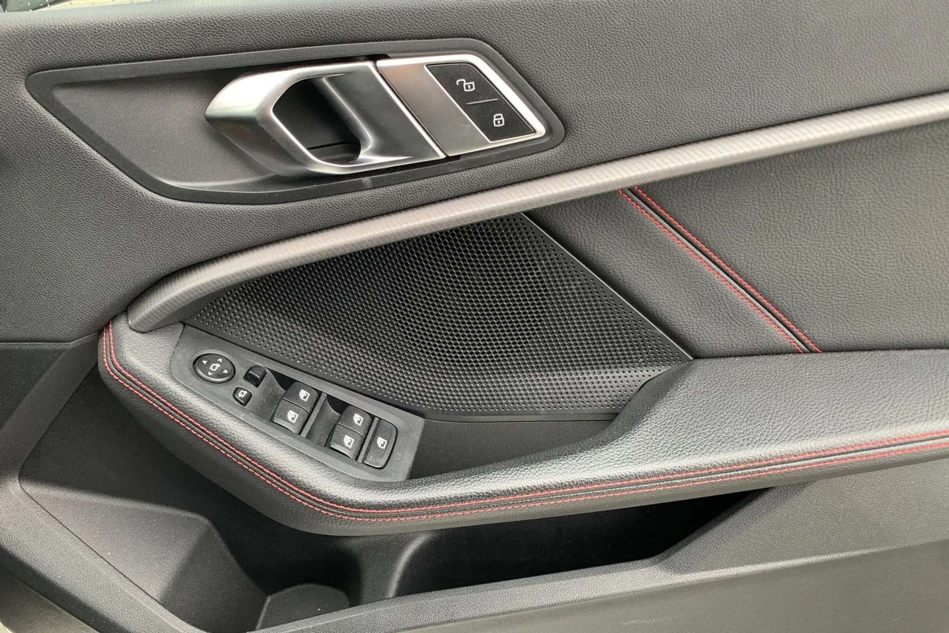 2021 BMW 1 SERIES 2021 BMW 1 SERIES