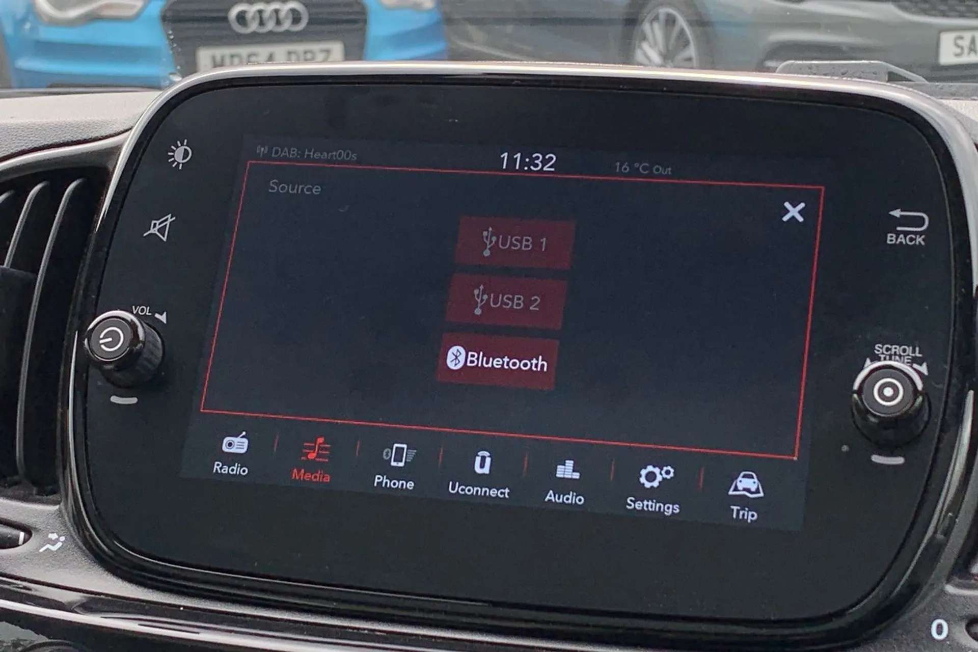2023 FIAT 500 2023 FIAT 500