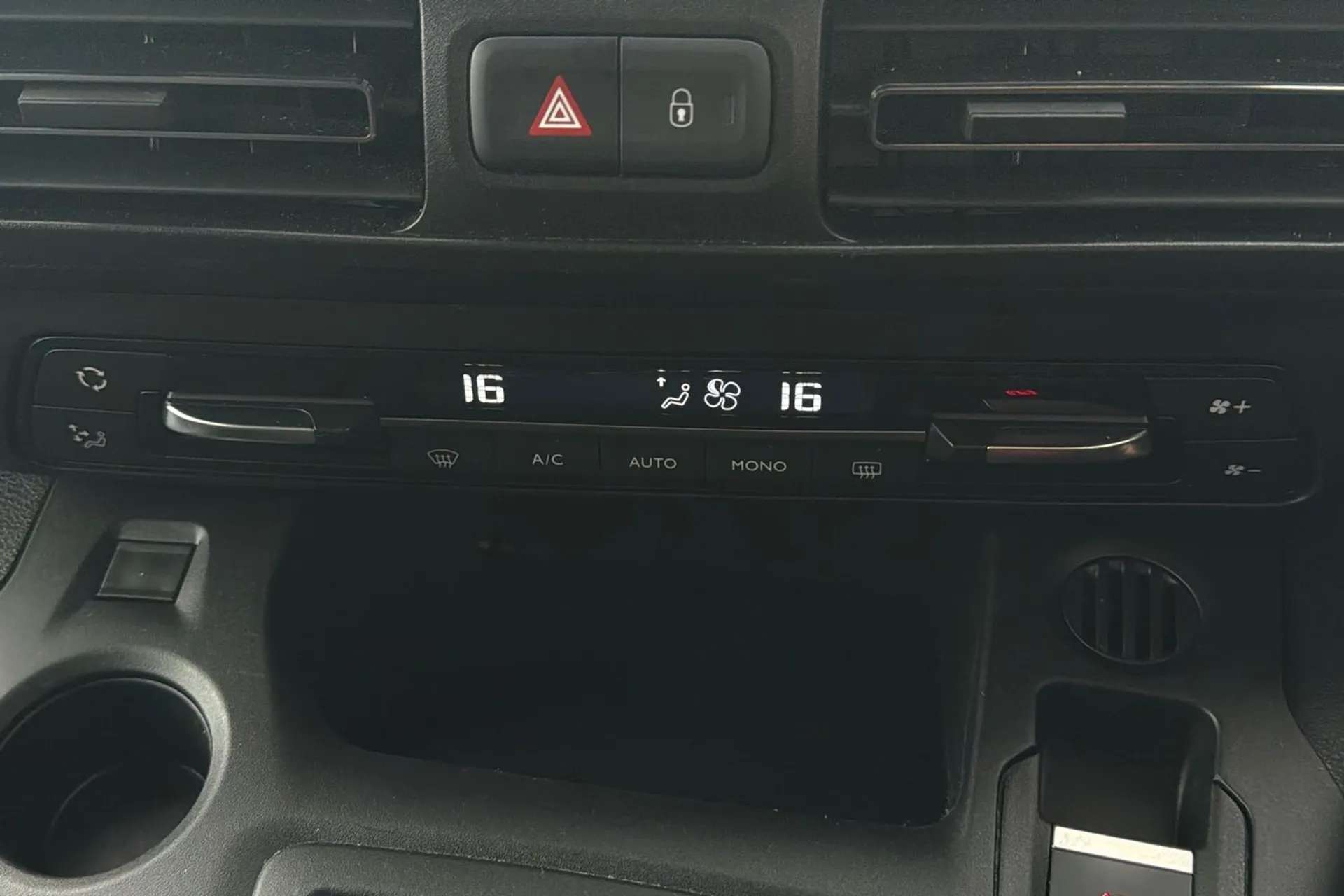 2024 VAUXHALL COMBO LIFE 2024 VAUXHALL COMBO LIFE