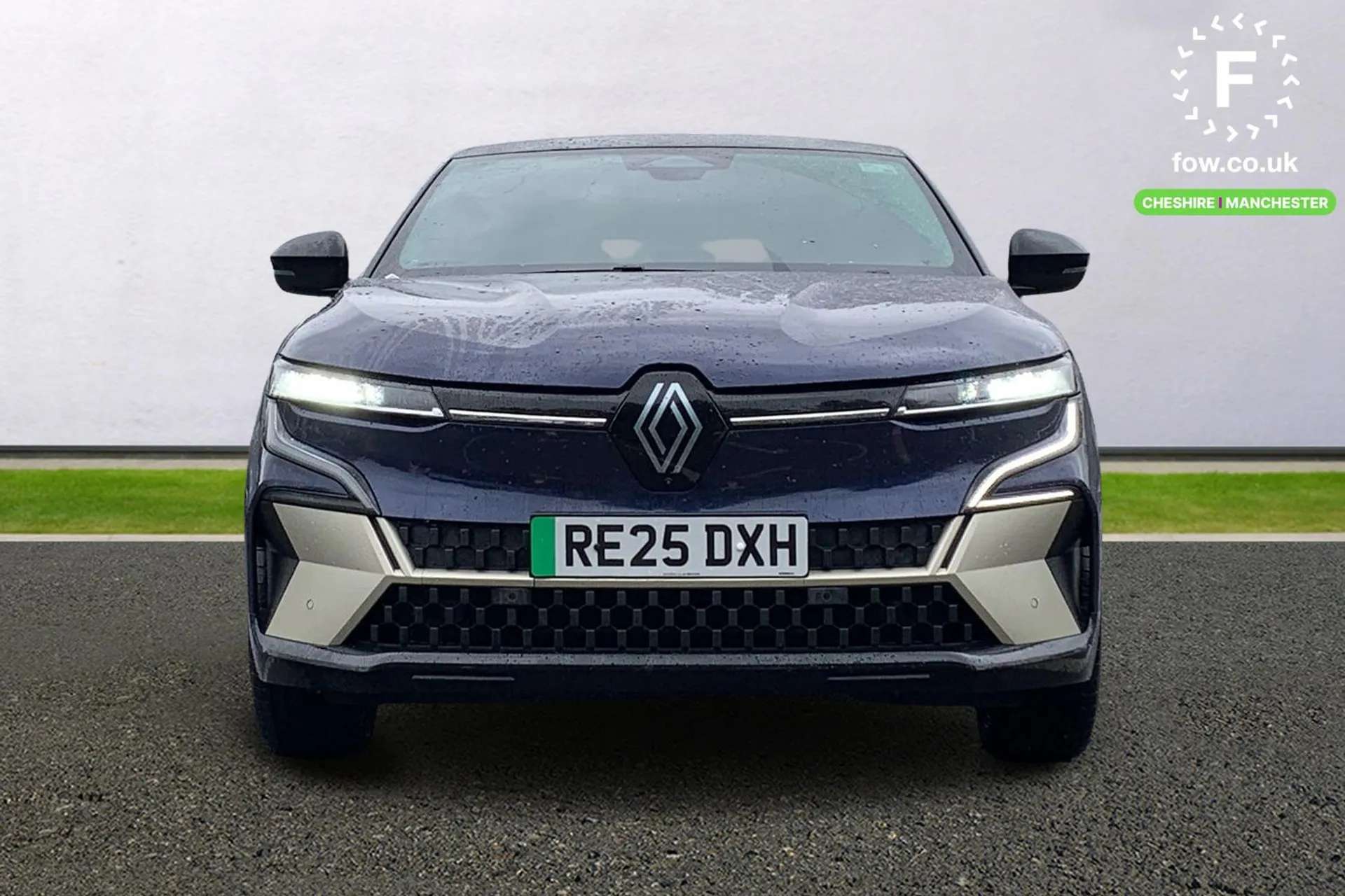 2025 RENAULT MEGANE E-TECH 2025 RENAULT MEGANE E-TECH