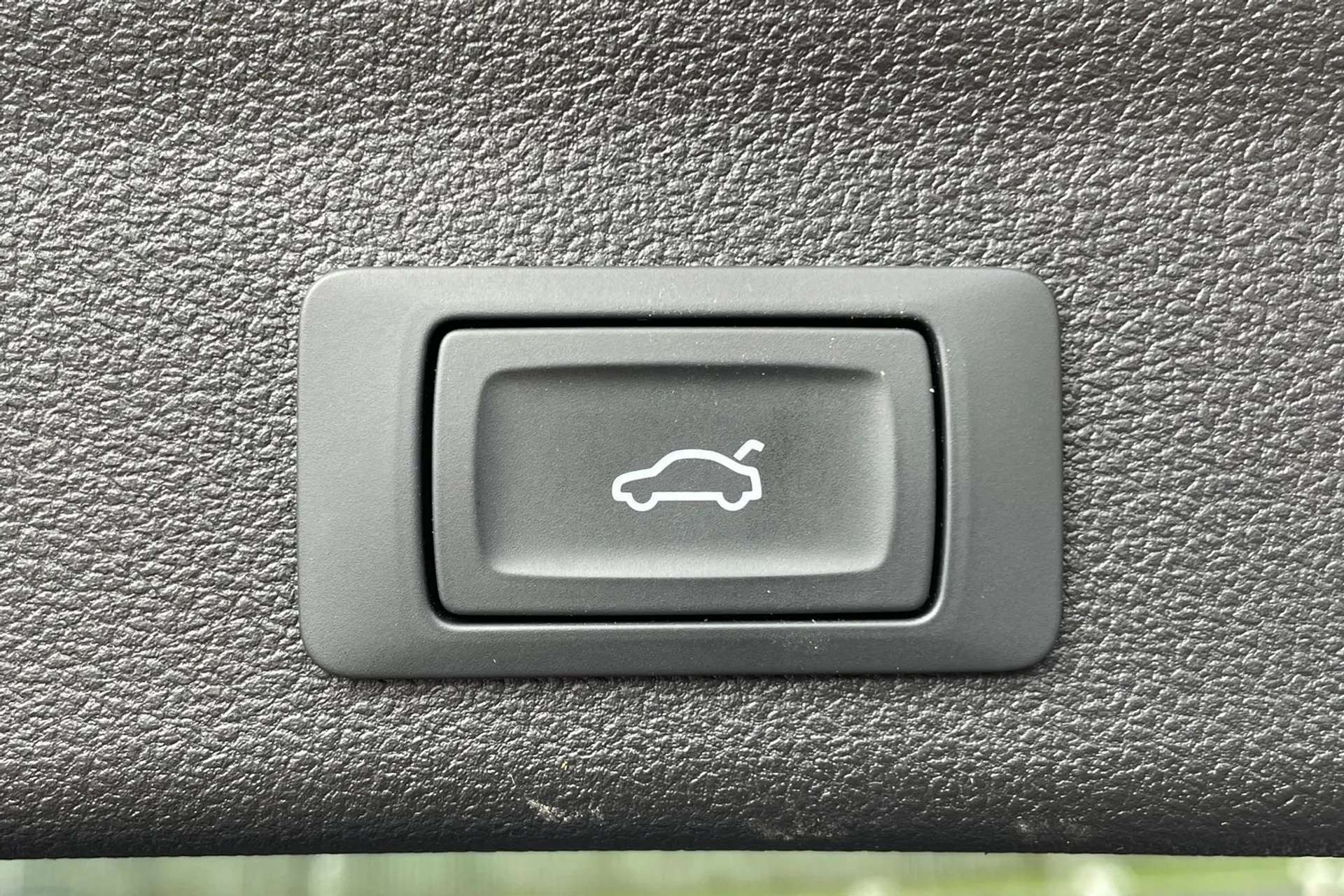 2023 AUDI A6 2023 AUDI A6