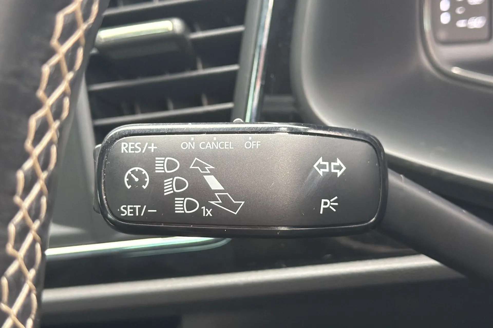 2020 SEAT LEON 2020 SEAT LEON