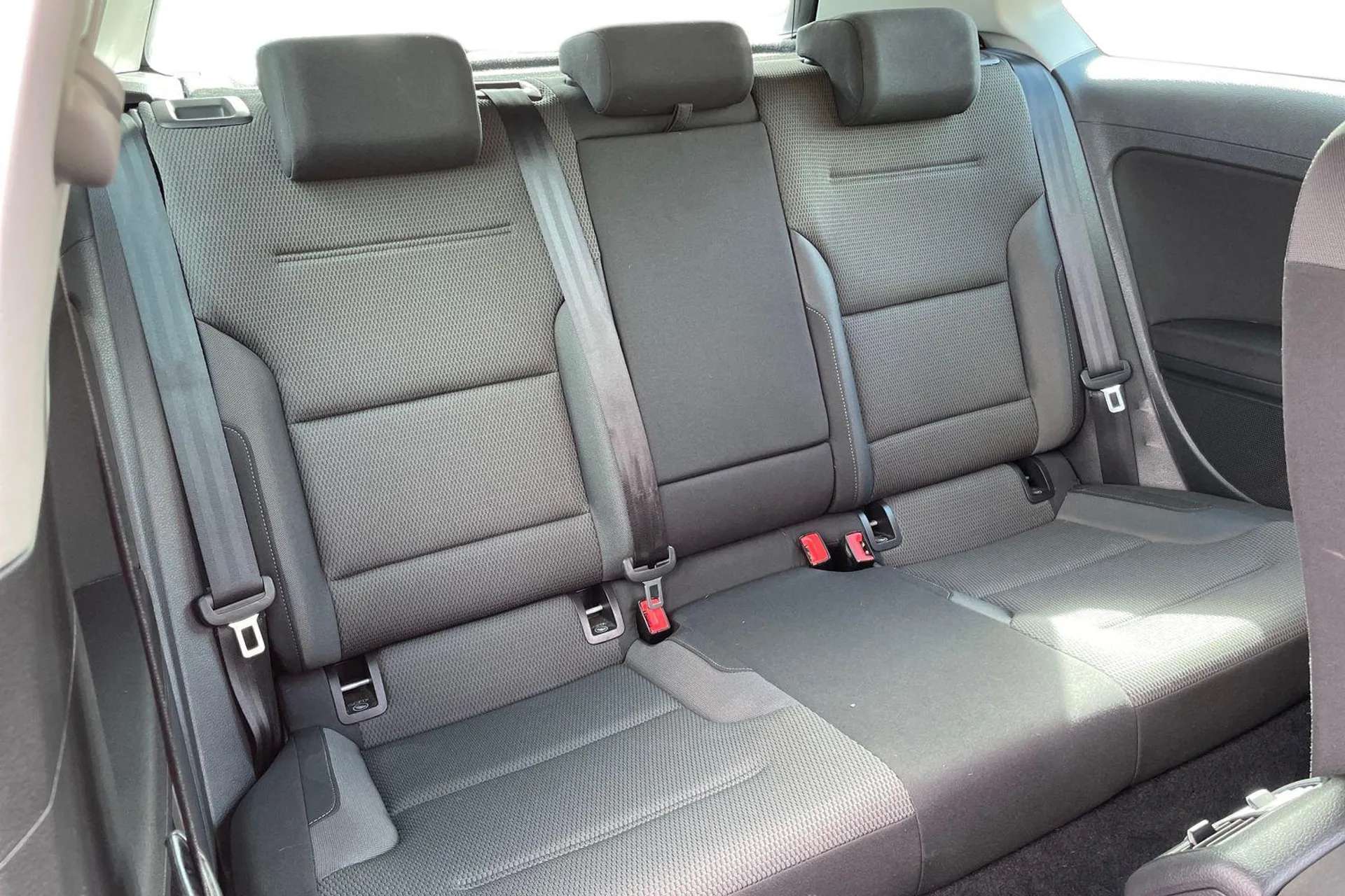 2017 VOLKSWAGEN GOLF 2017 VOLKSWAGEN GOLF