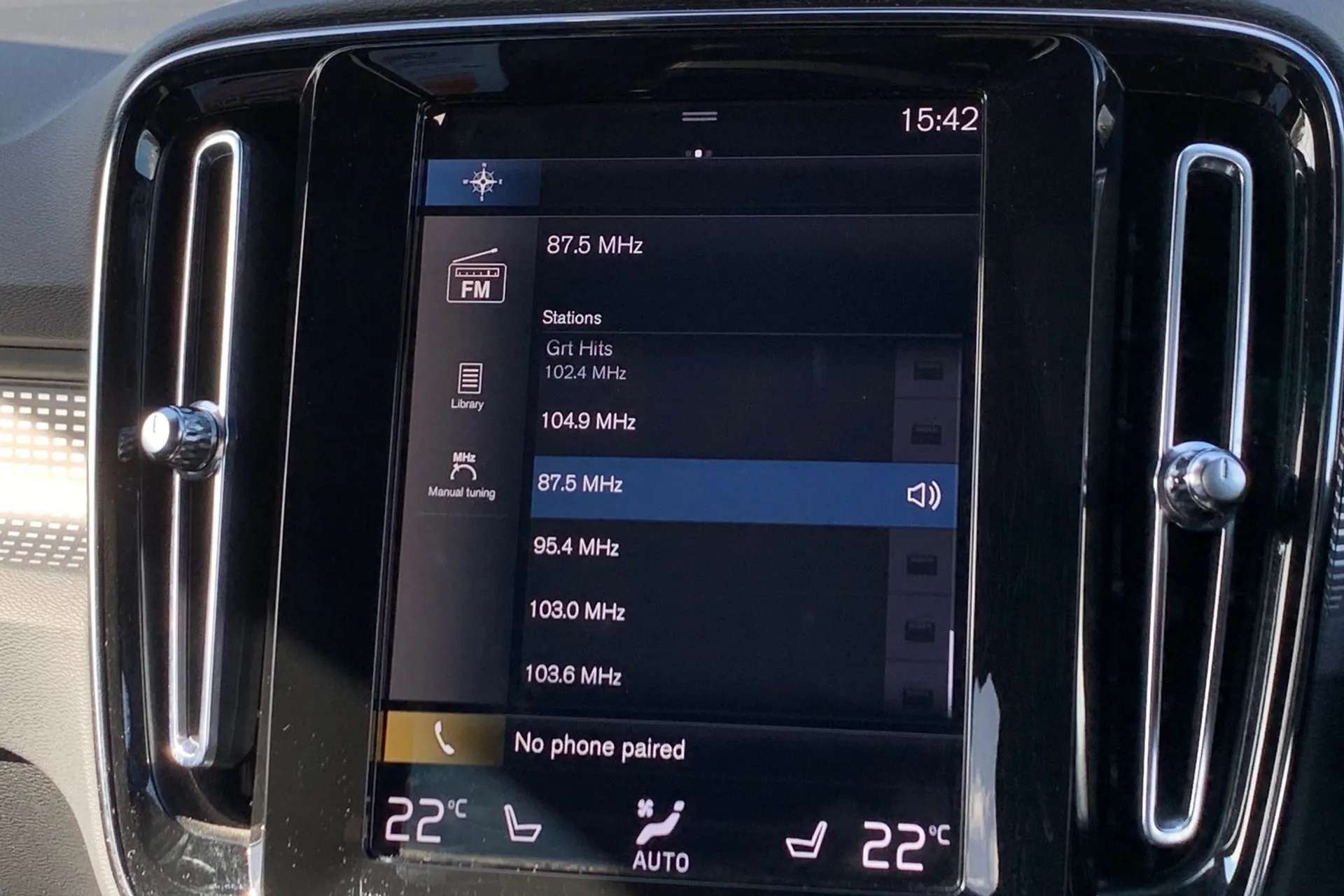 2022 VOLVO XC40 2022 VOLVO XC40