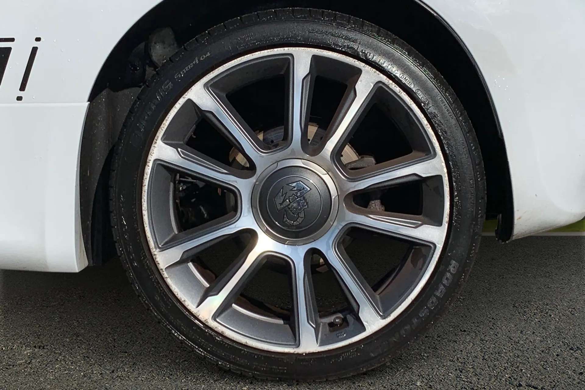 2022 ABARTH 595 2022 ABARTH 595