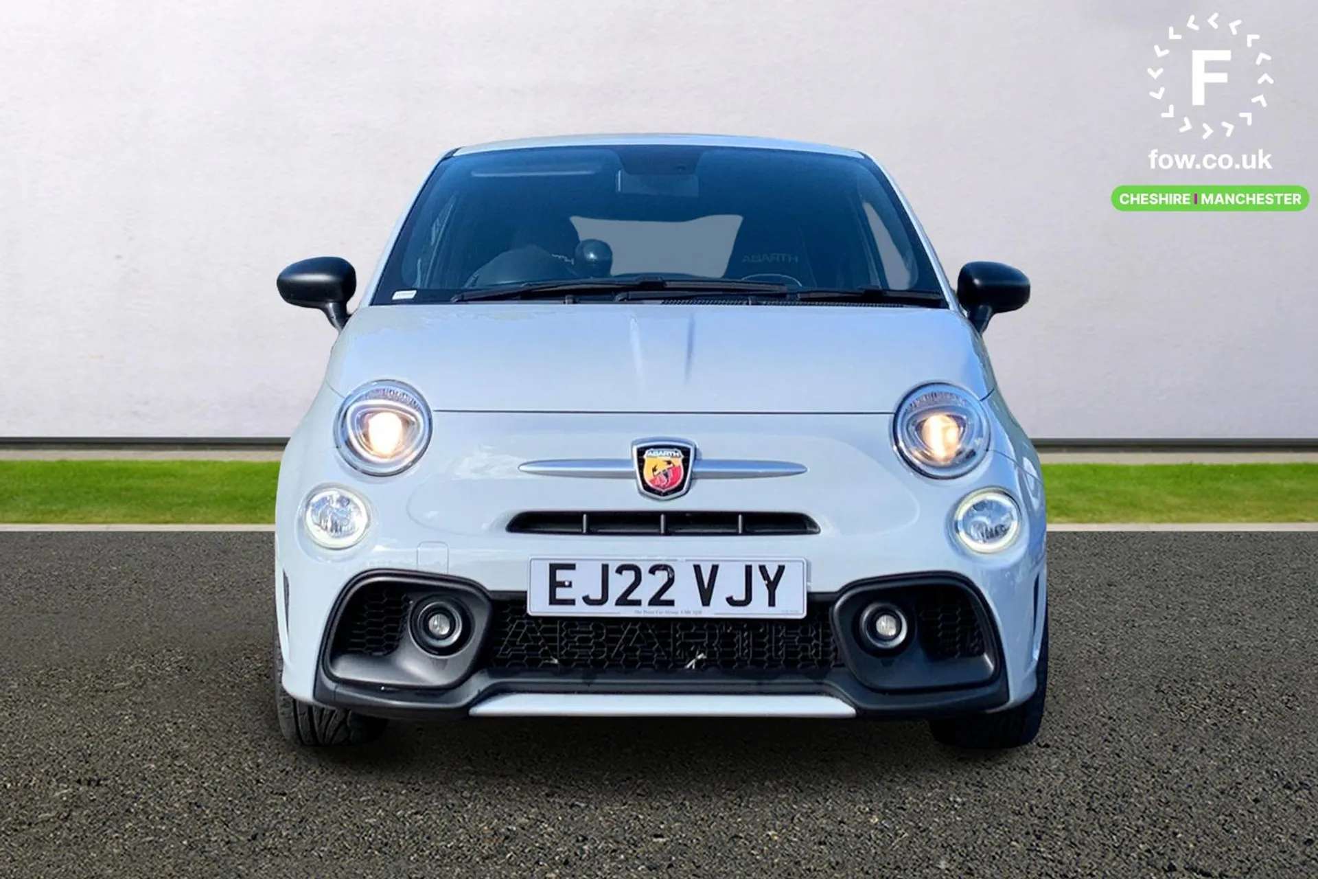 2022 ABARTH 595 2022 ABARTH 595