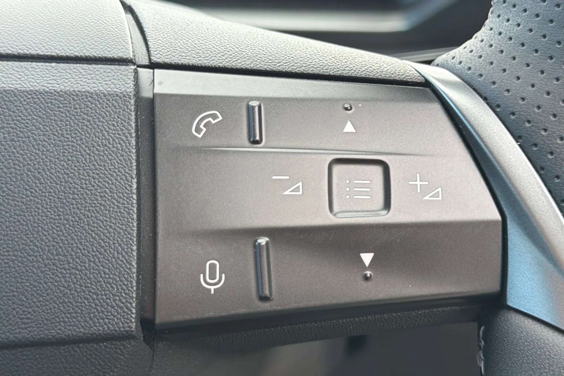2025 VAUXHALL GRANDLAND 2025 VAUXHALL GRANDLAND