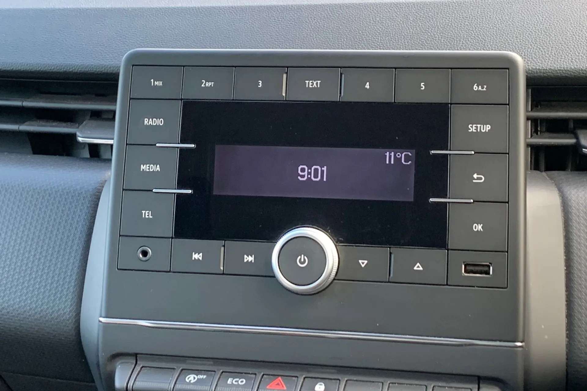 2020 RENAULT CLIO 2020 RENAULT CLIO