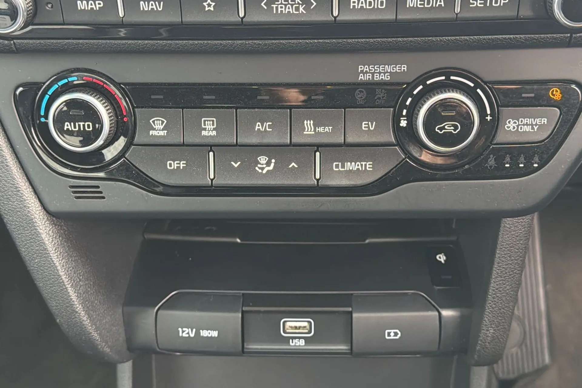 2021 KIA E-NIRO 2021 KIA E-NIRO